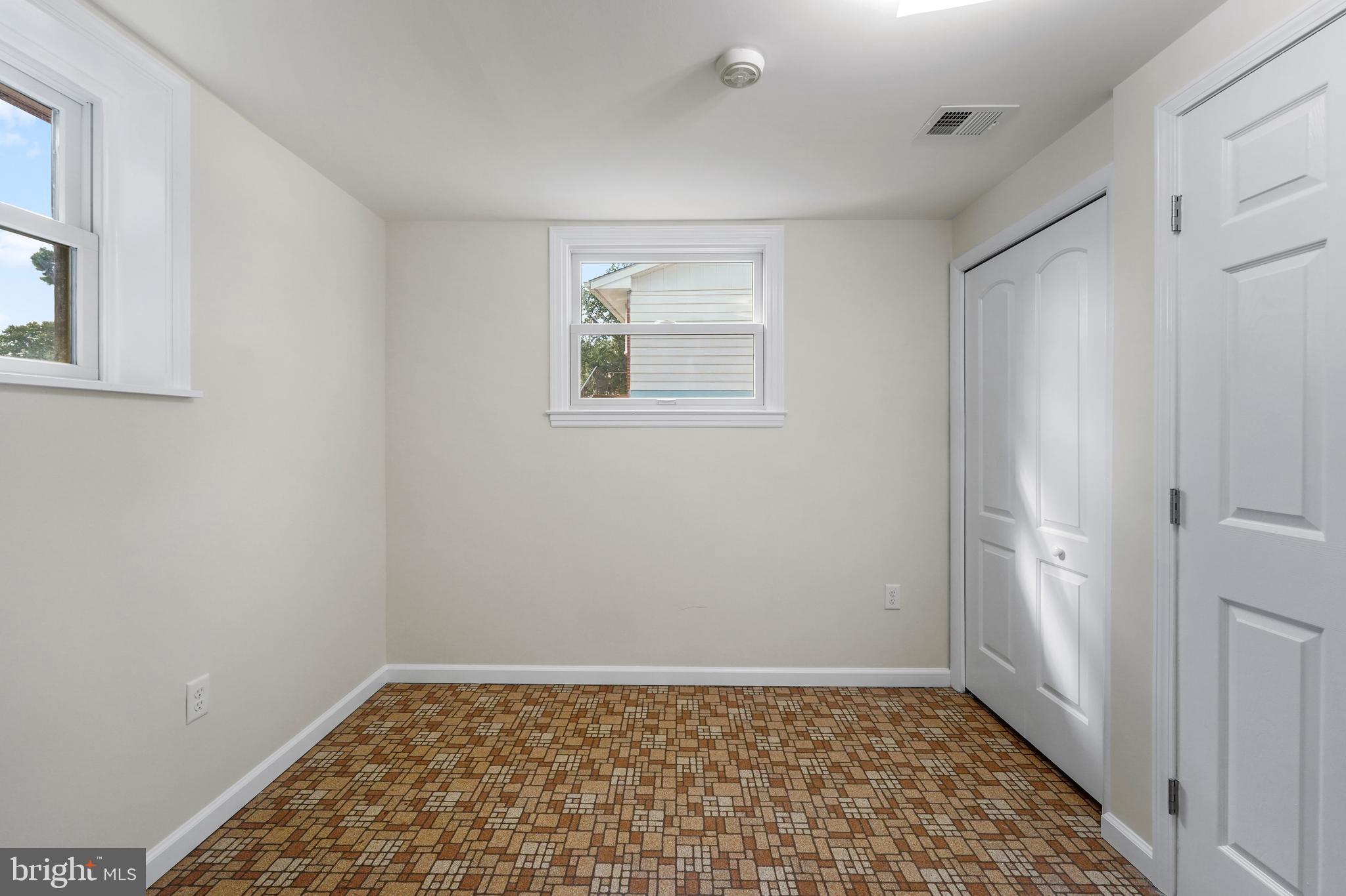 STERLING  PARK - Residential