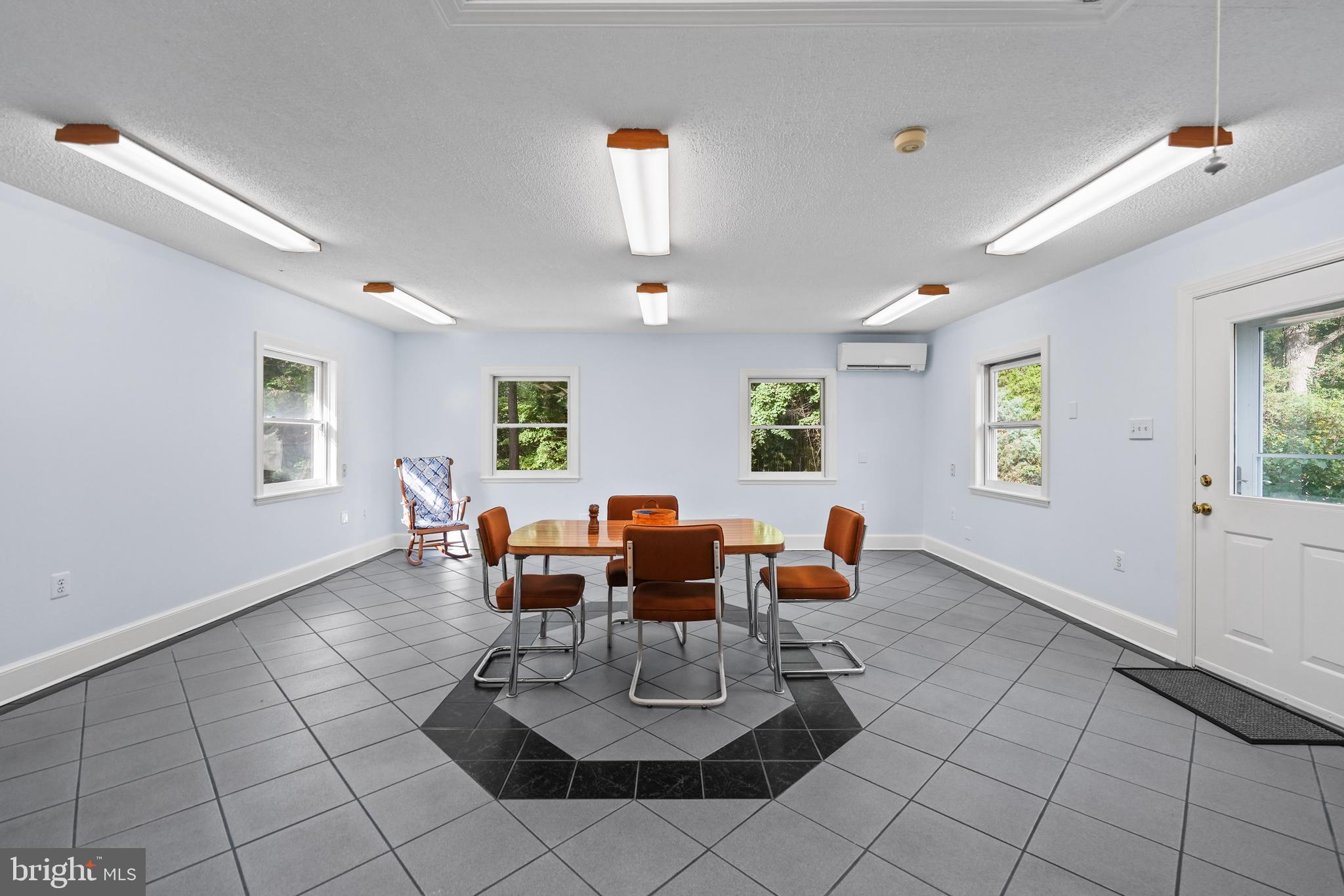 STERLING  PARK - Residential