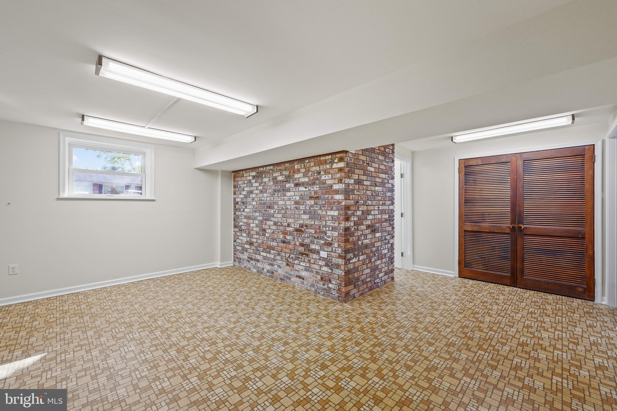 STERLING  PARK - Residential