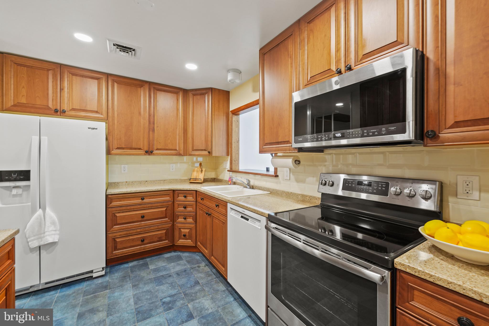 STERLING  PARK - Residential