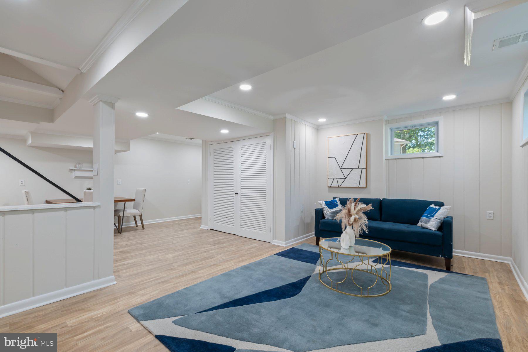 MT VERNON FOREST - Residential