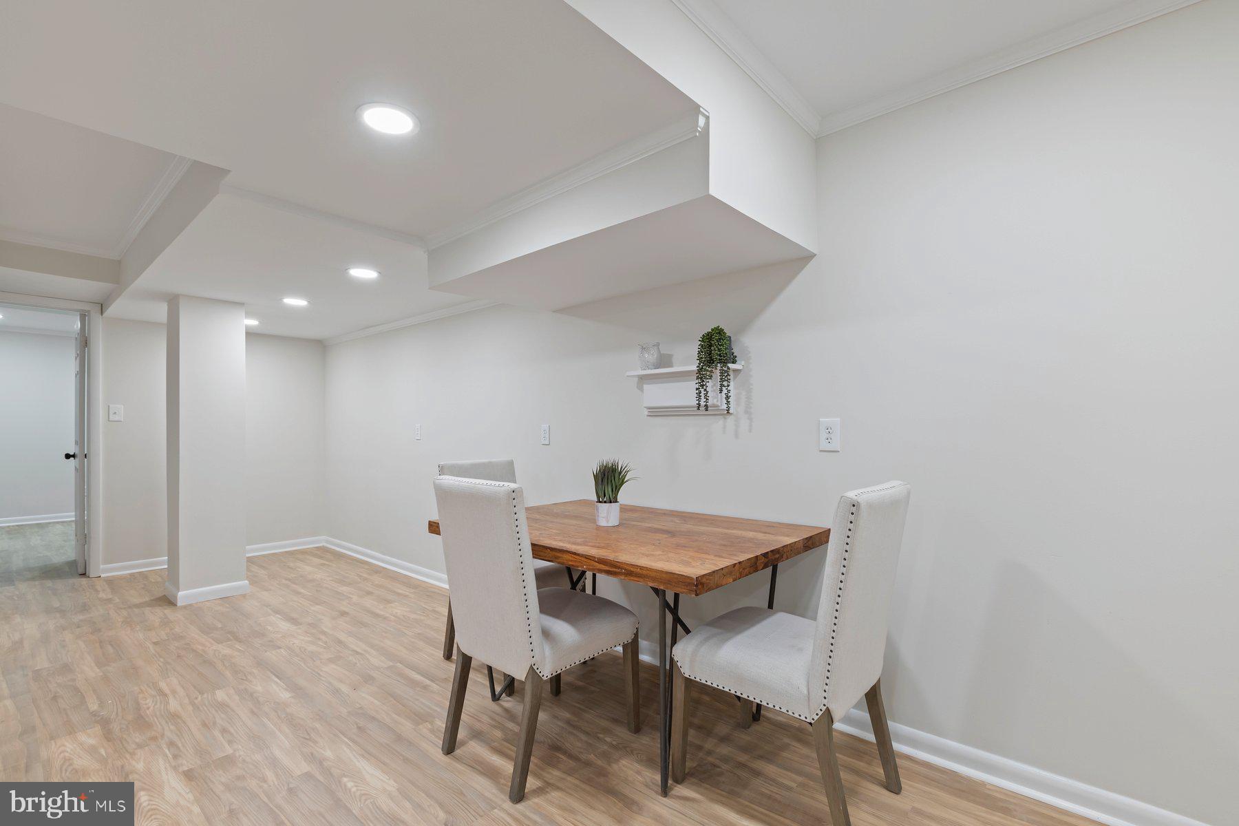 MT VERNON FOREST - Residential