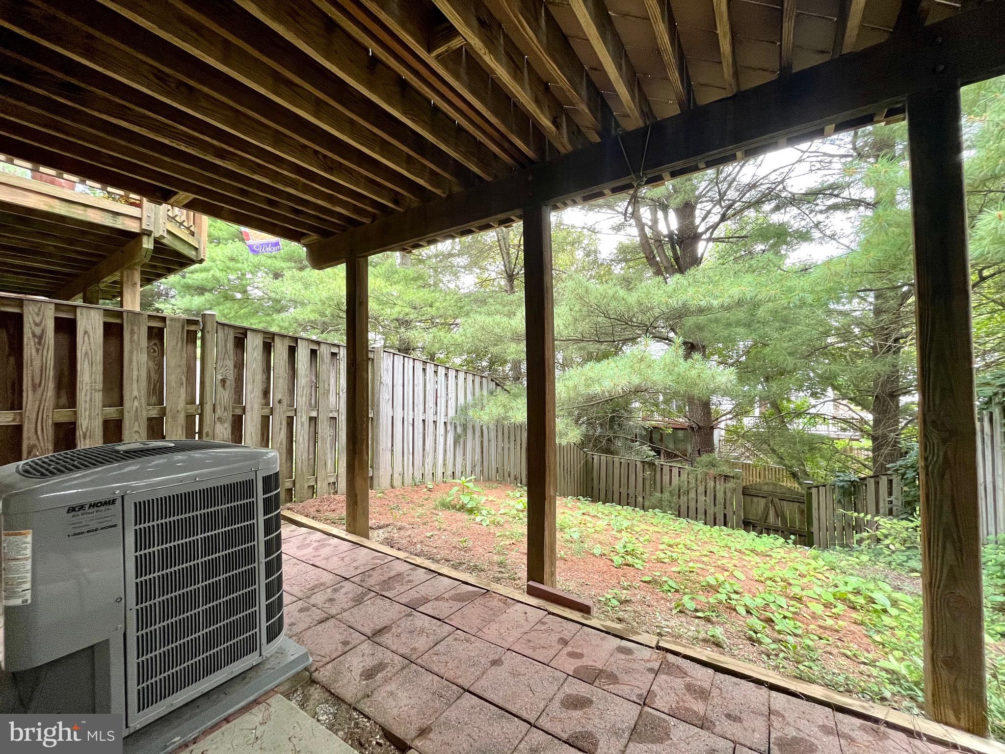 MONTGOMERY MEADOWS - Residential Lease