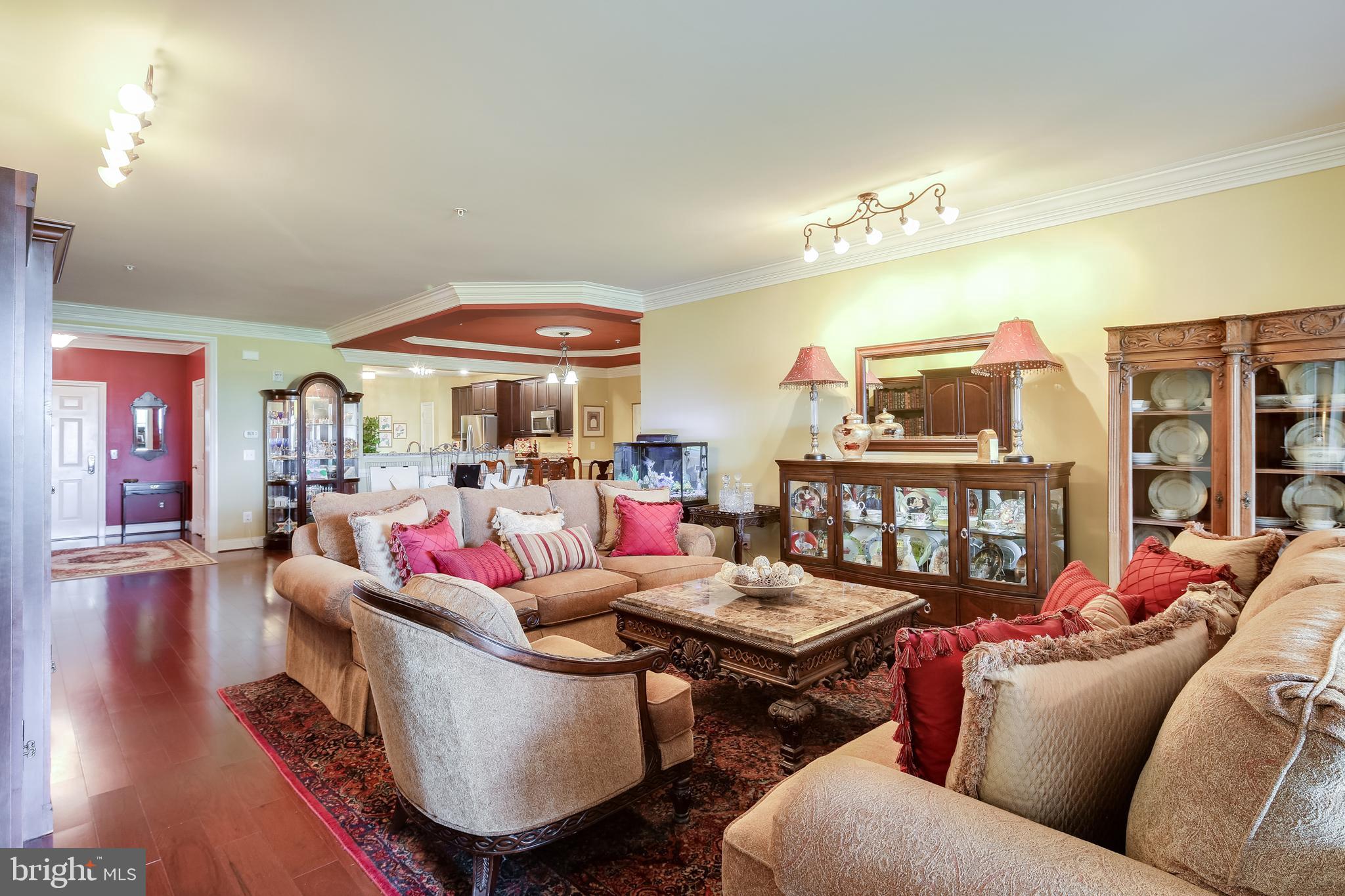 THE BLUFFS AT QUARRY LAKE - Residential