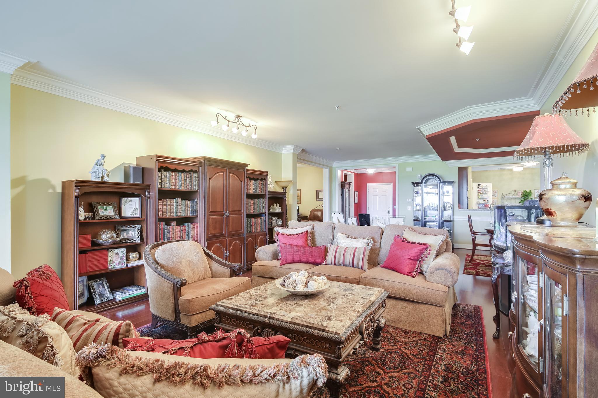 THE BLUFFS AT QUARRY LAKE - Residential