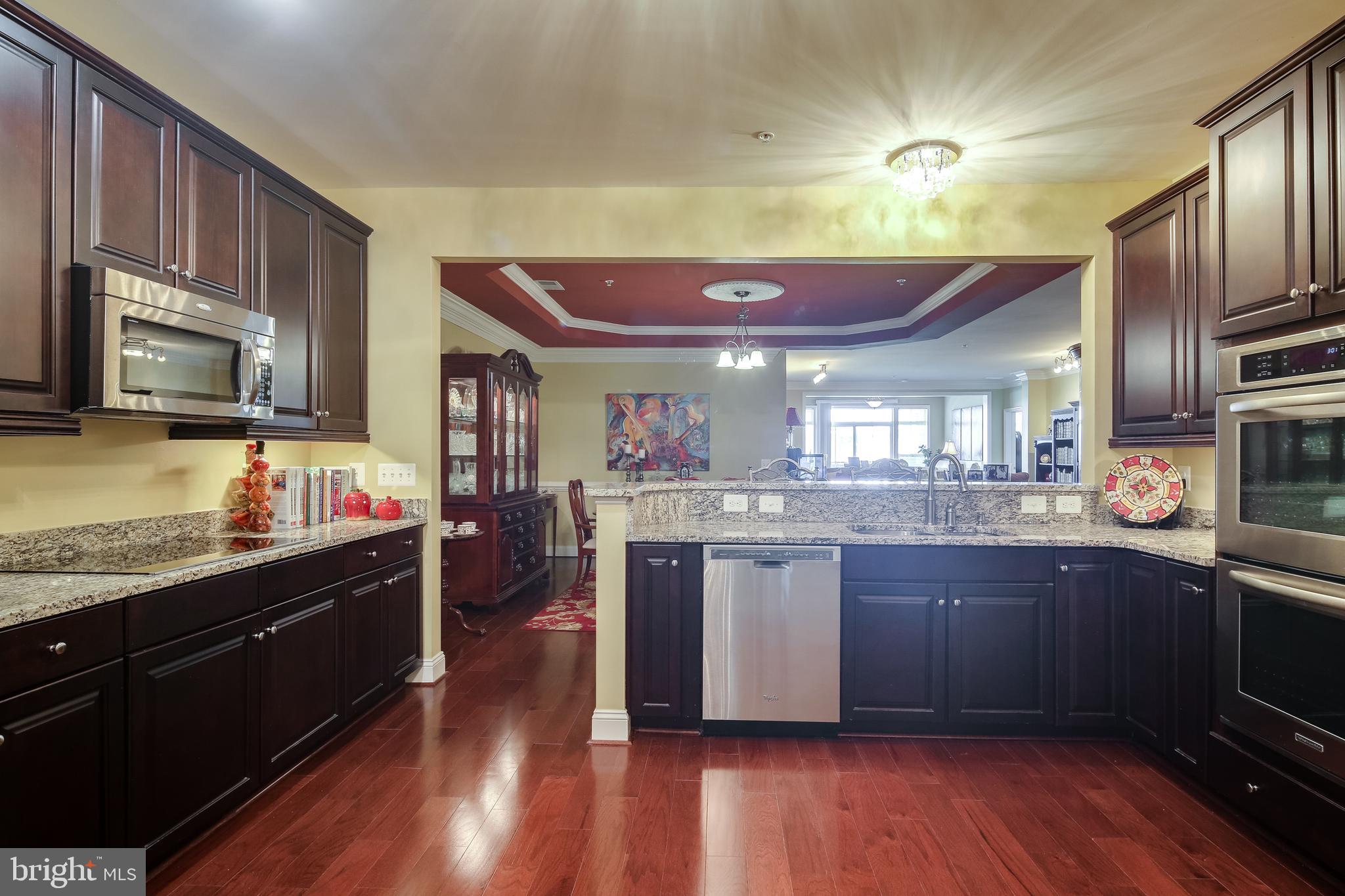 THE BLUFFS AT QUARRY LAKE - Residential