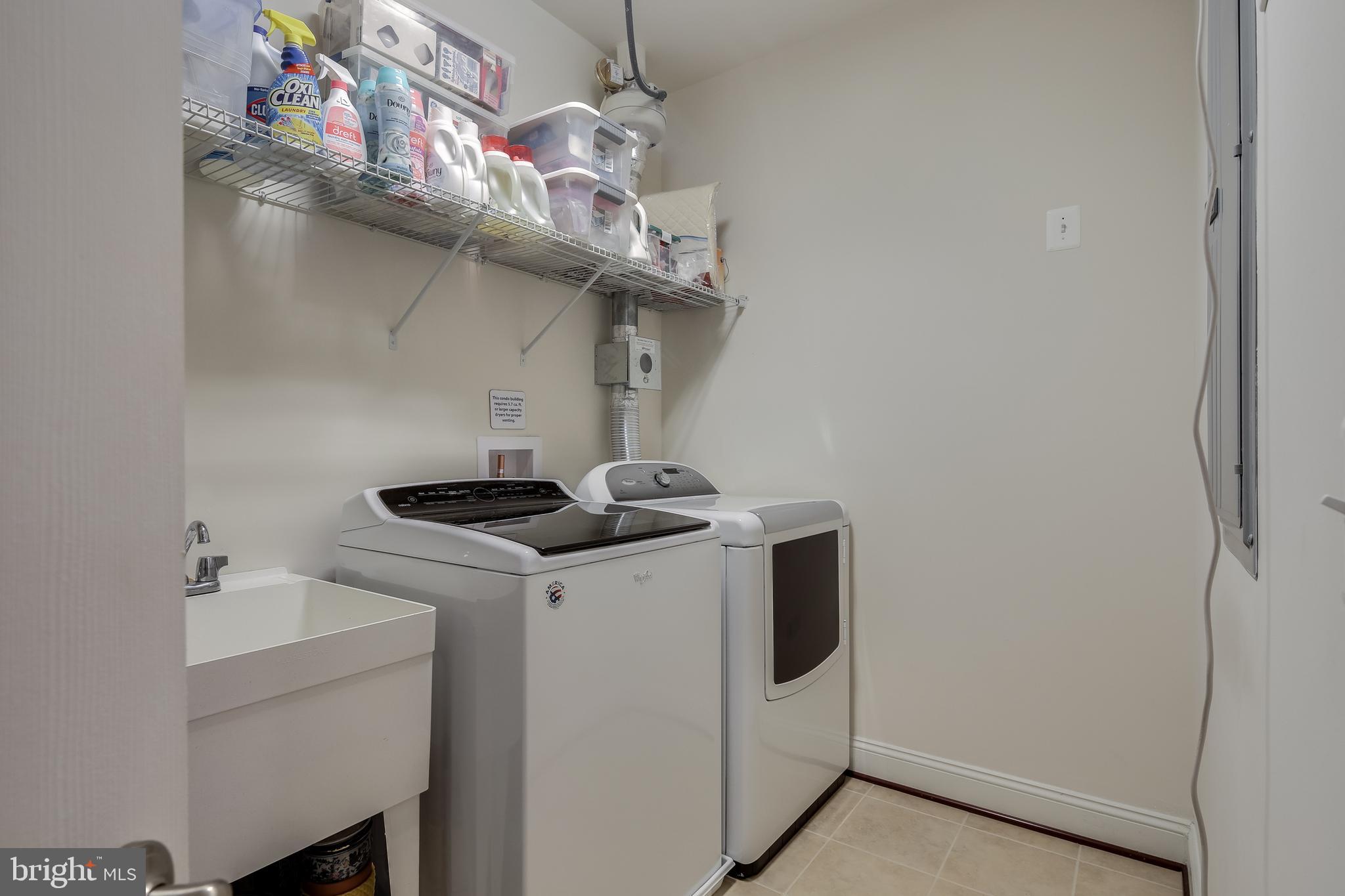 THE BLUFFS AT QUARRY LAKE - Residential