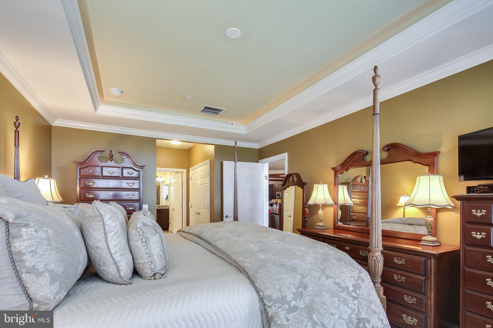 THE BLUFFS AT QUARRY LAKE - Residential