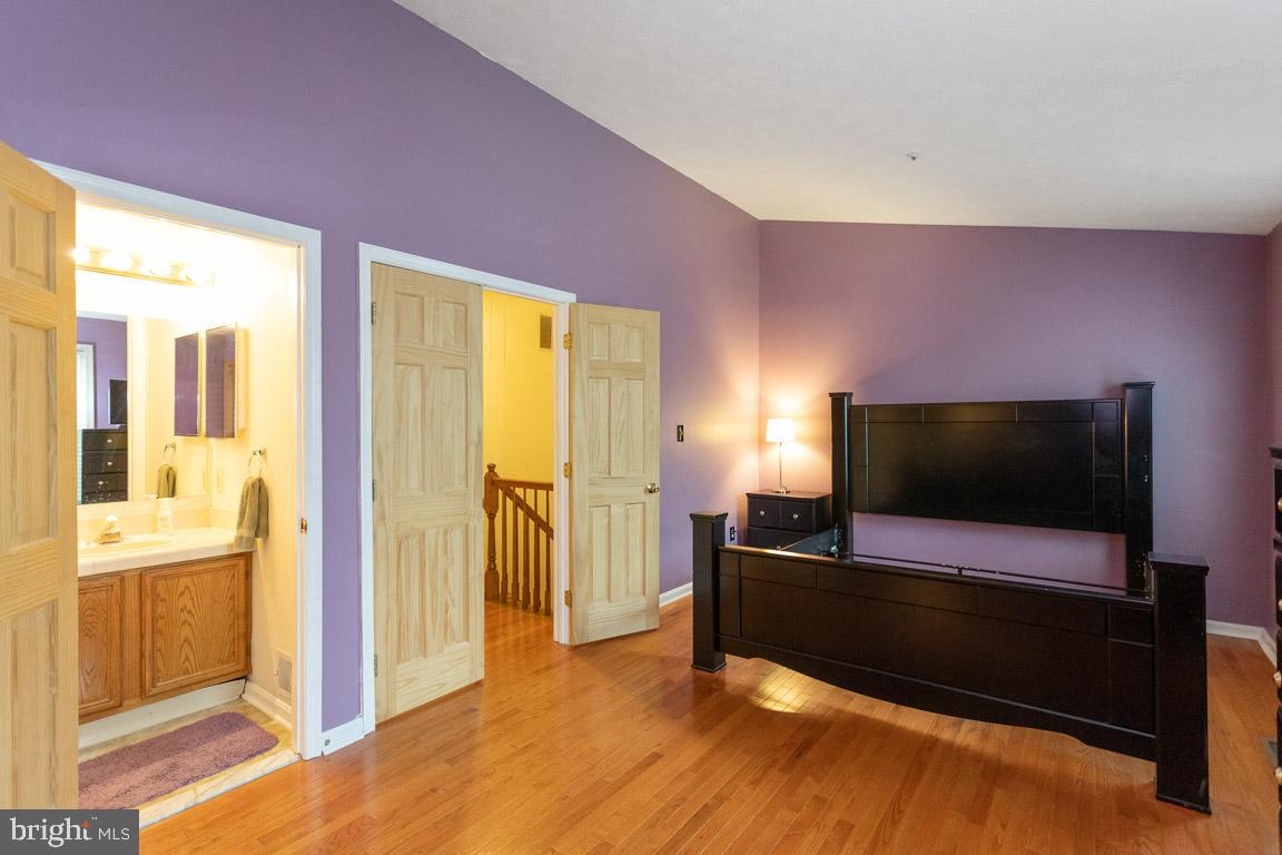 AMYCLAE ESTATES - Residential Lease