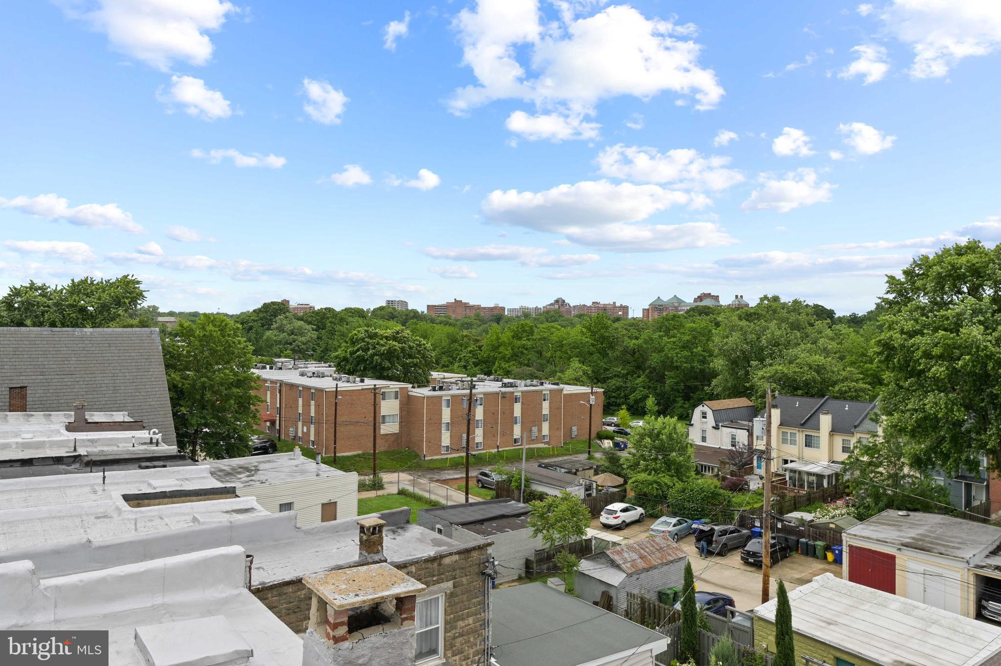 HAMPDEN HISTORIC DISTRICT - Residential Lease