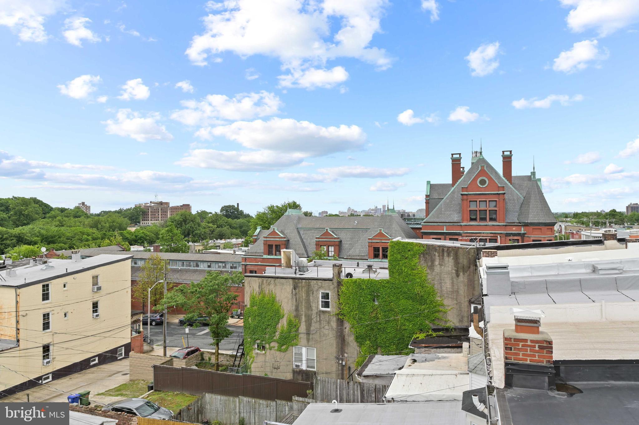 HAMPDEN HISTORIC DISTRICT - Residential Lease