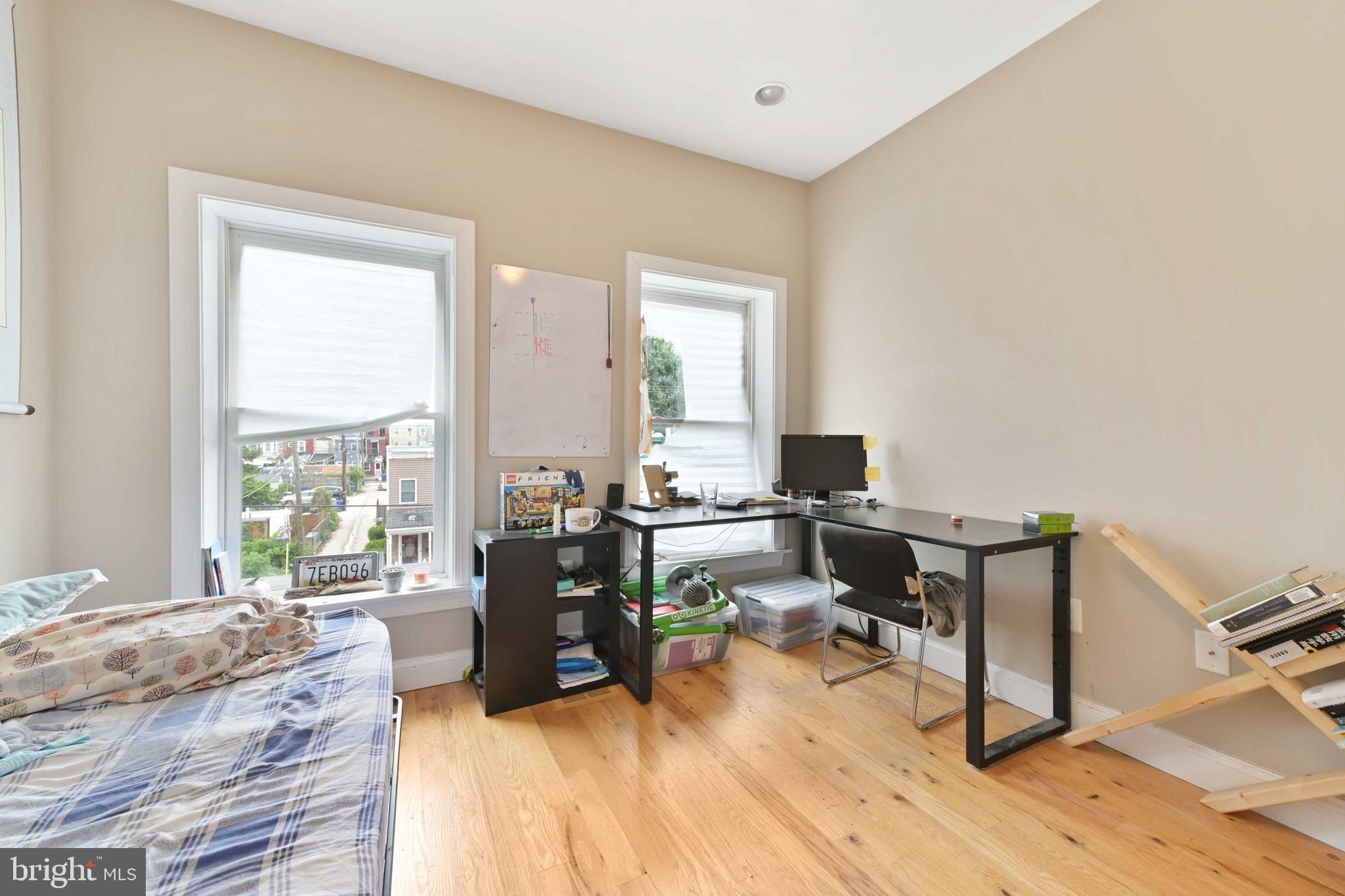 HAMPDEN HISTORIC DISTRICT - Residential Lease