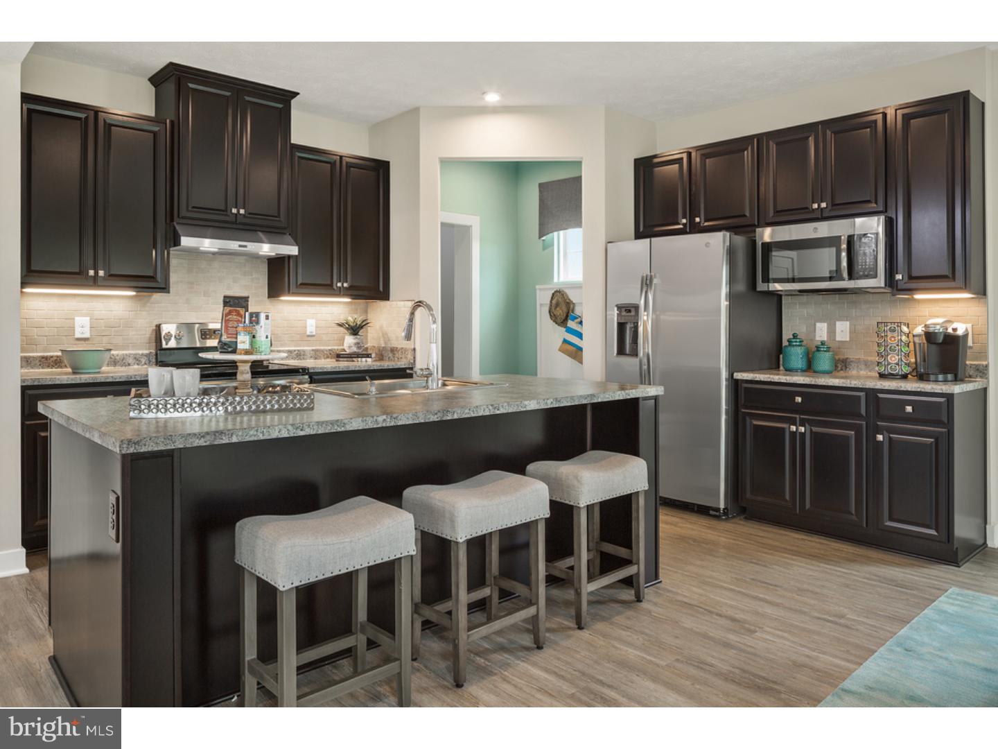 HANOVER POINTE - Residential