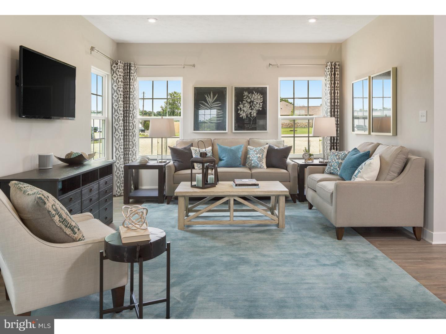 HANOVER POINTE - Residential