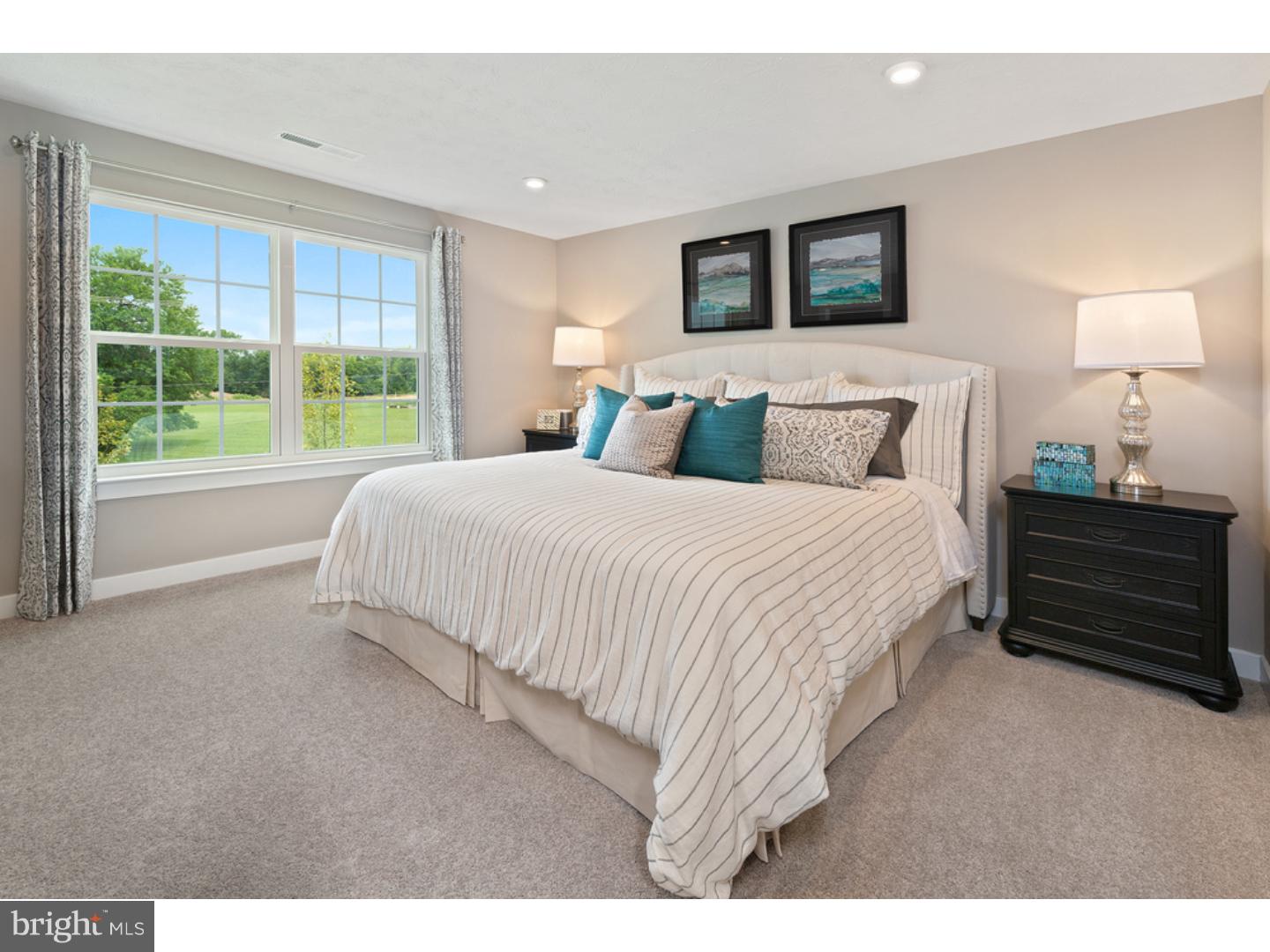 HANOVER POINTE - Residential