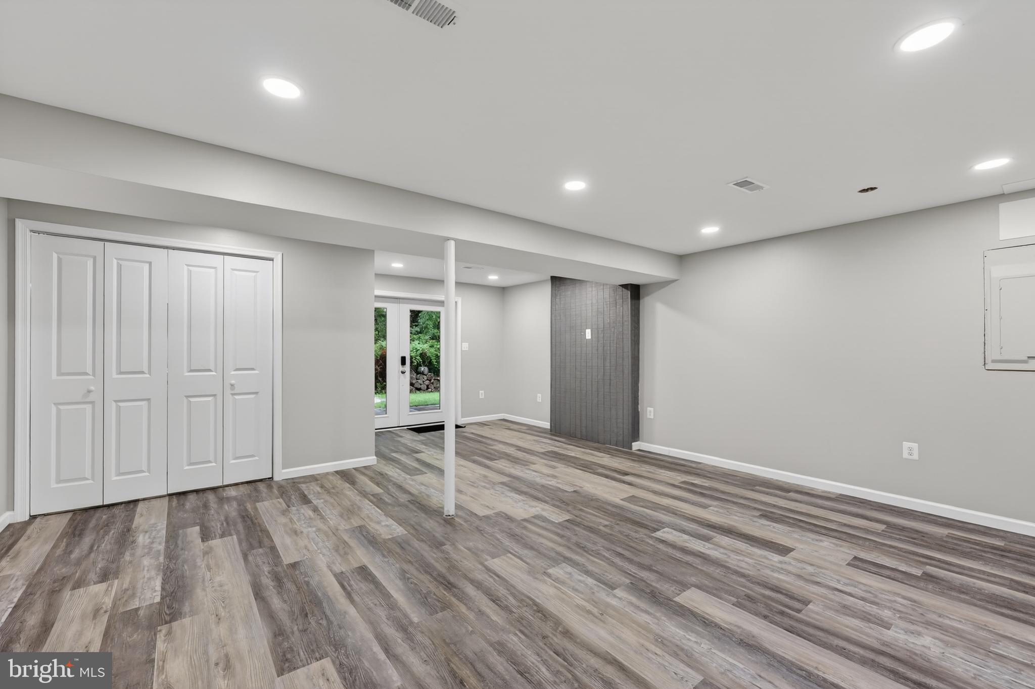 APPLE MT LAKE - Residential
