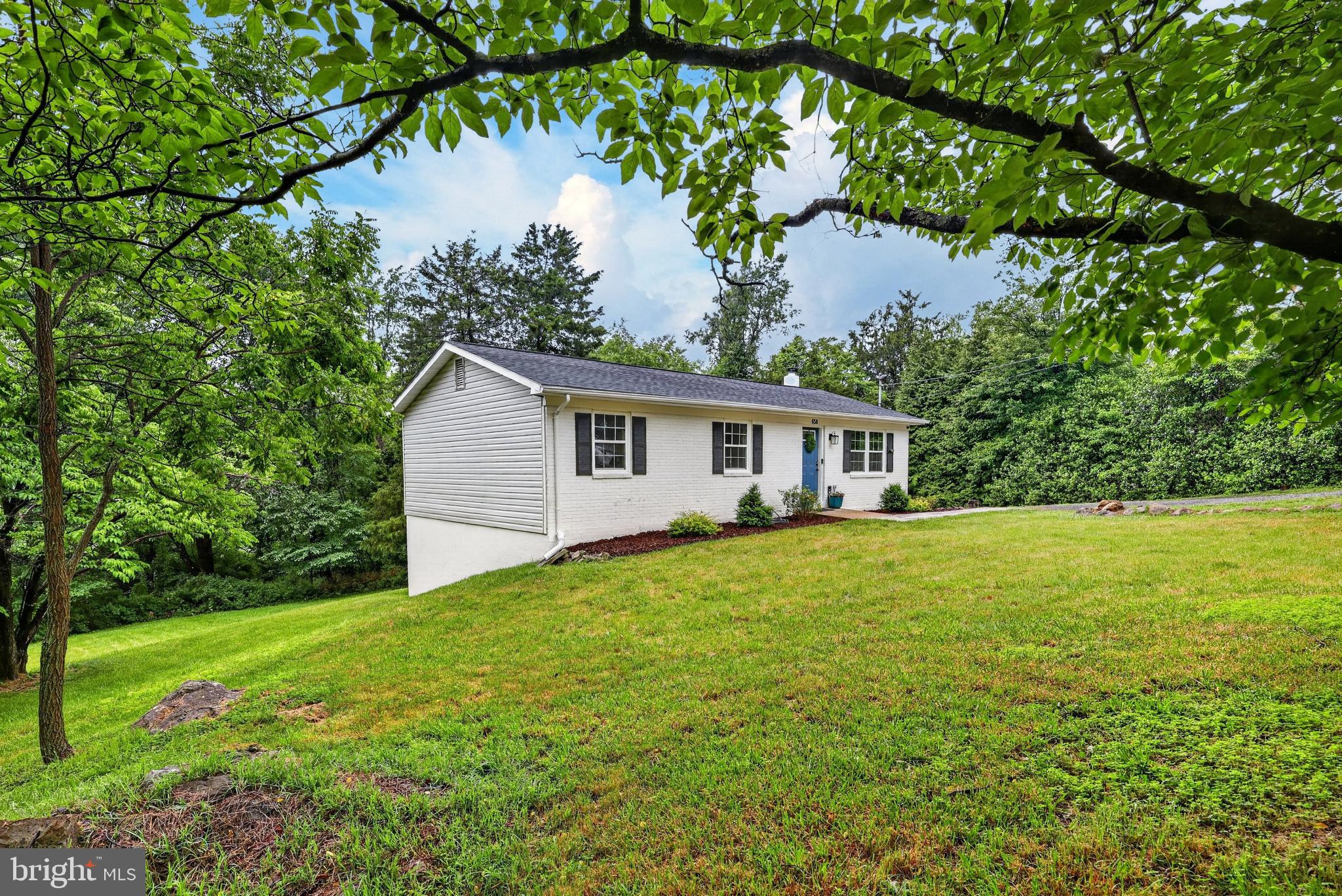APPLE MT LAKE - Residential
