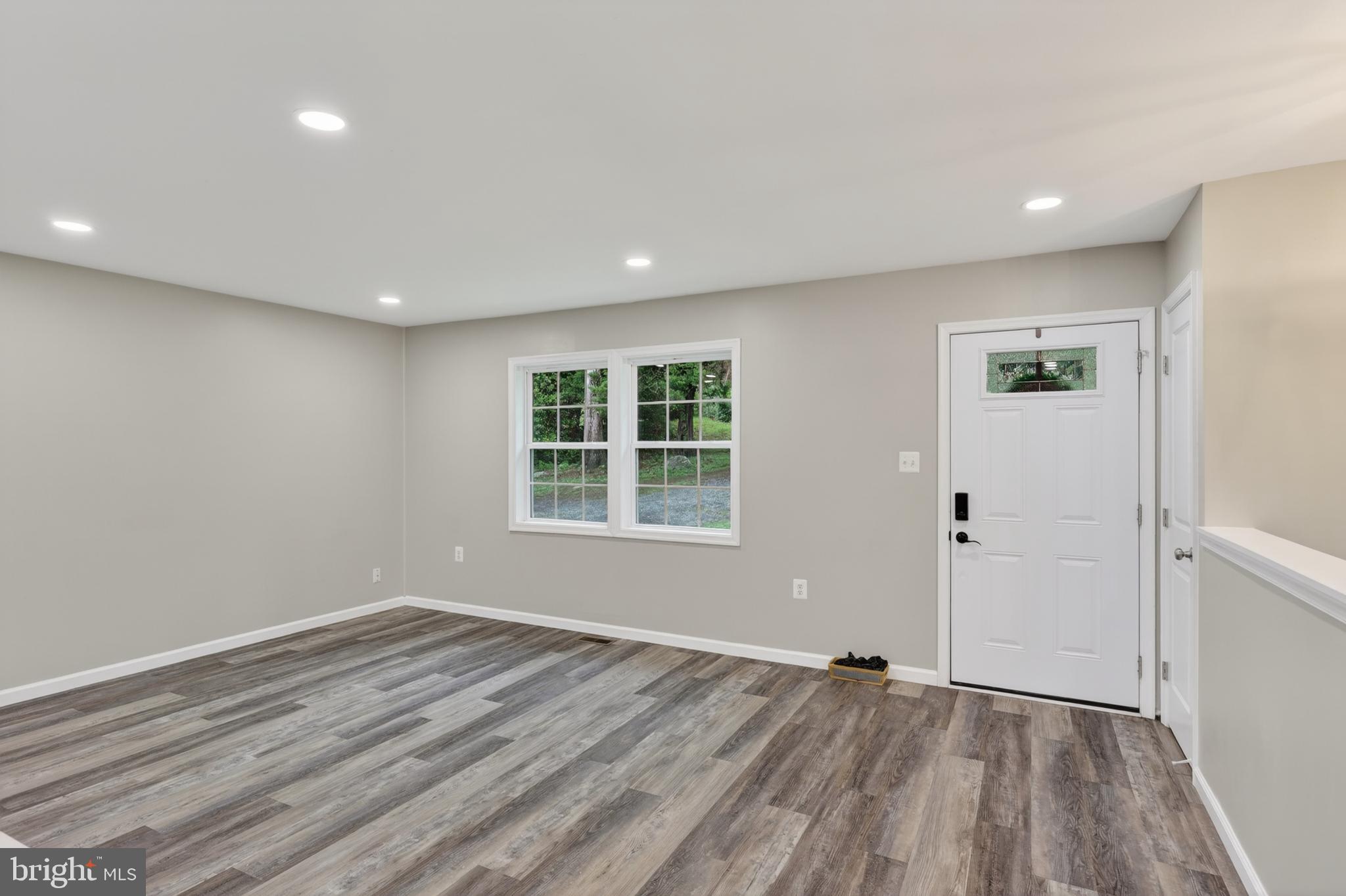 APPLE MT LAKE - Residential