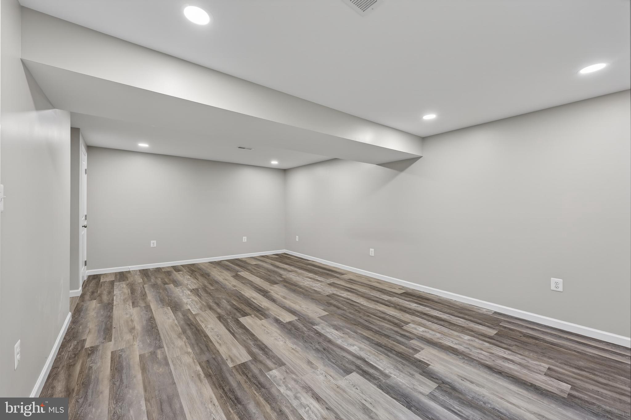 APPLE MT LAKE - Residential