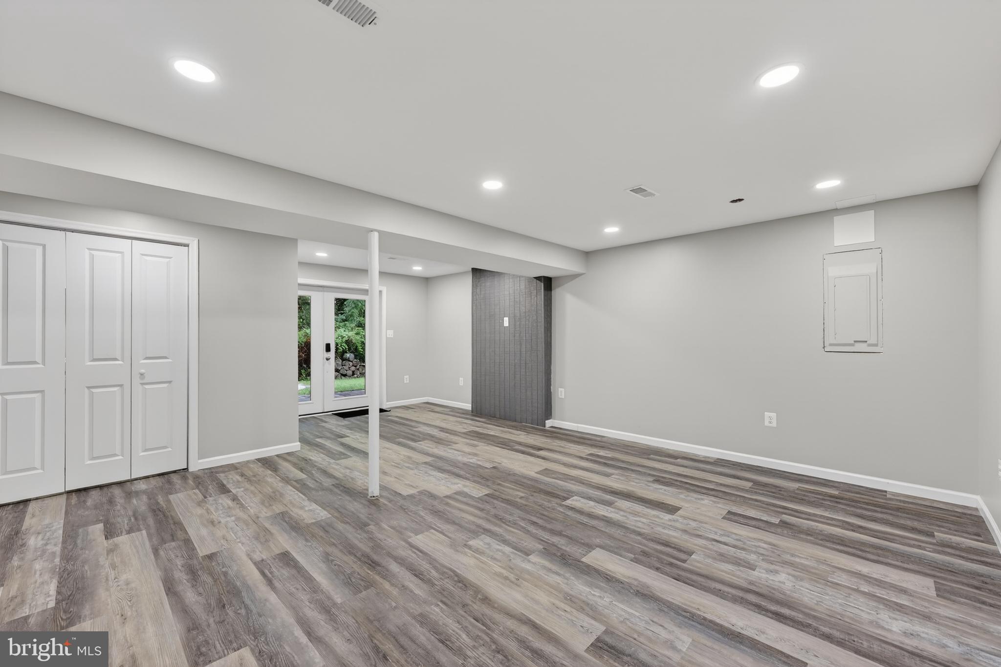 APPLE MT LAKE - Residential