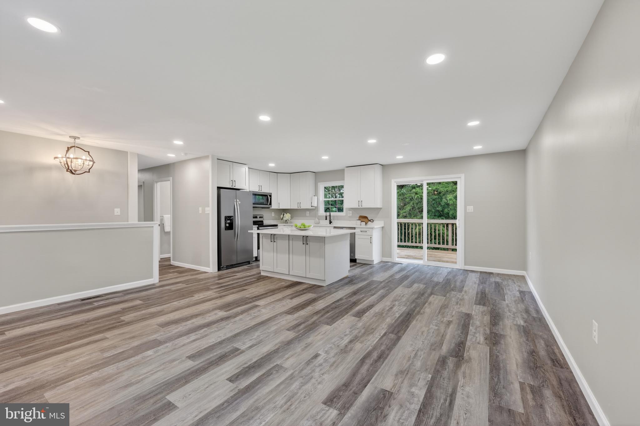 APPLE MT LAKE - Residential
