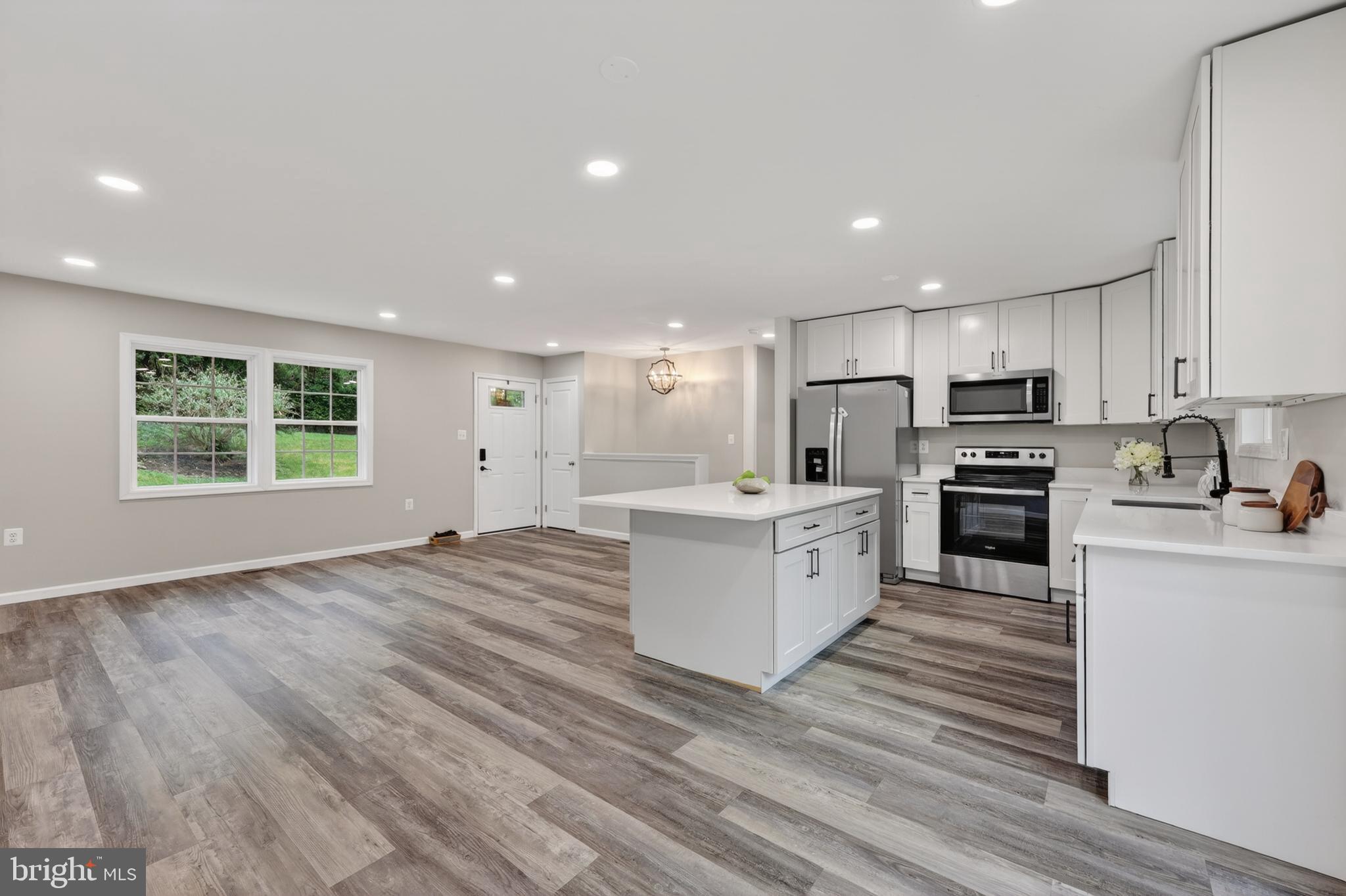 APPLE MT LAKE - Residential