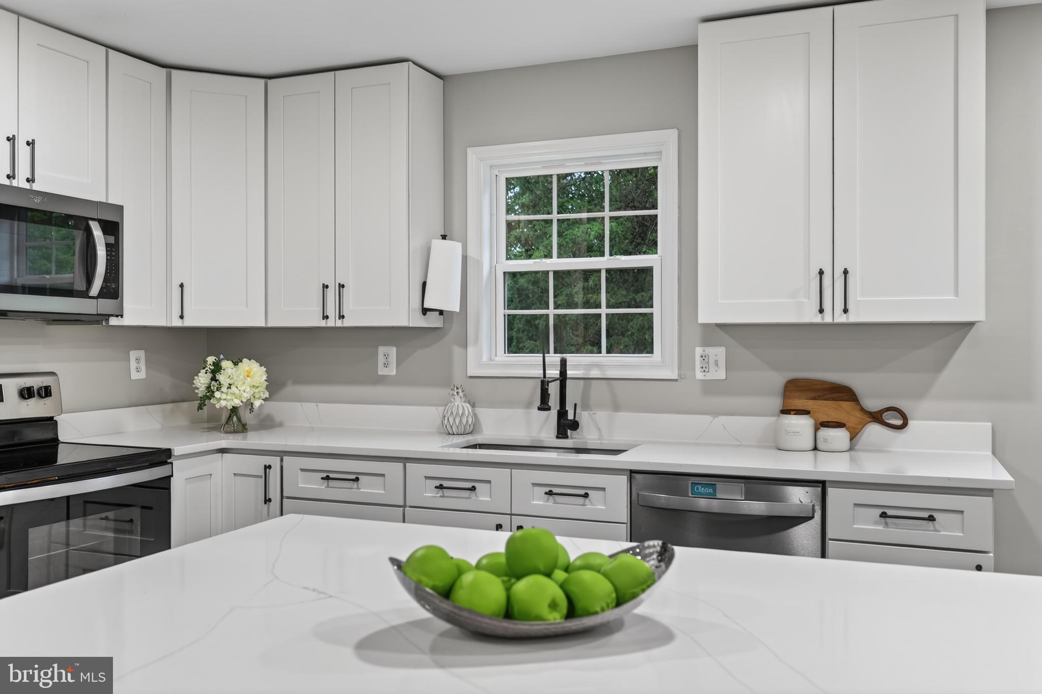APPLE MT LAKE - Residential
