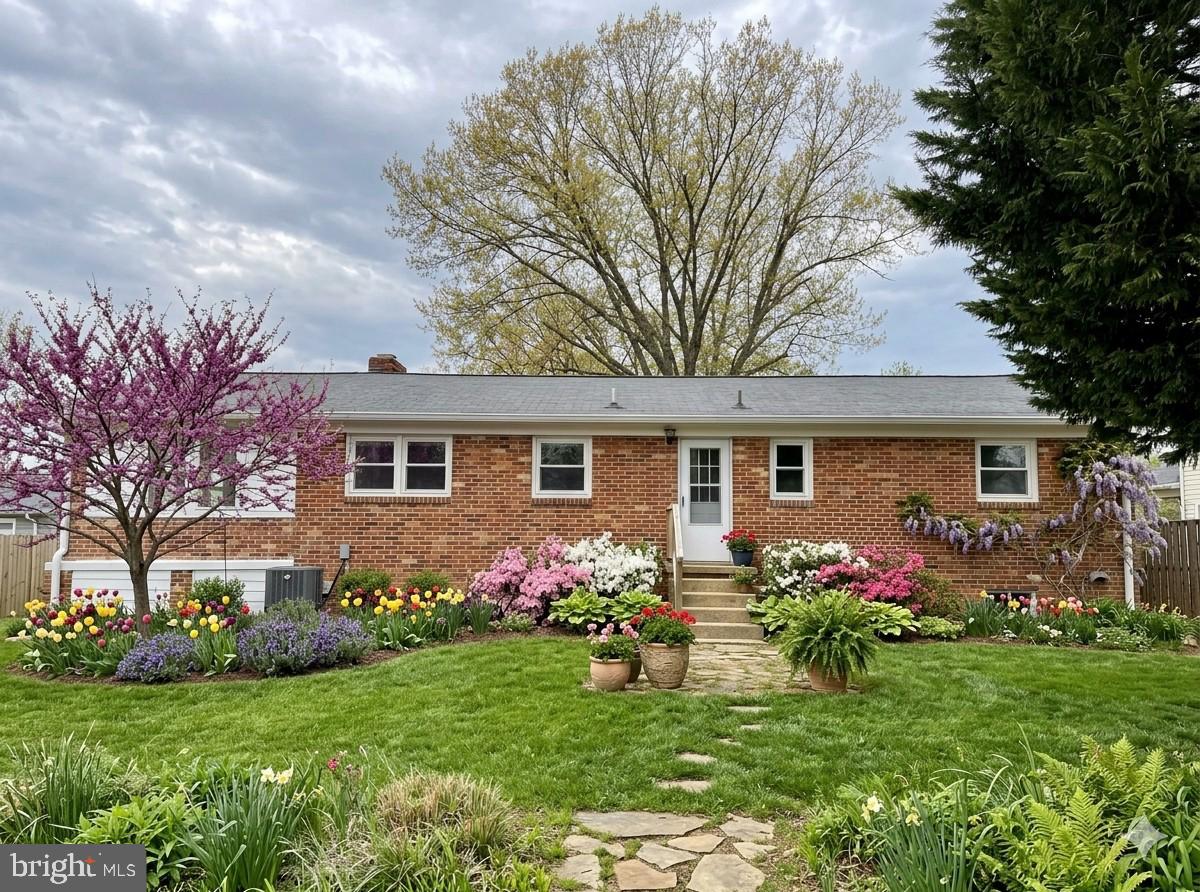 7629 HURON DRIVE