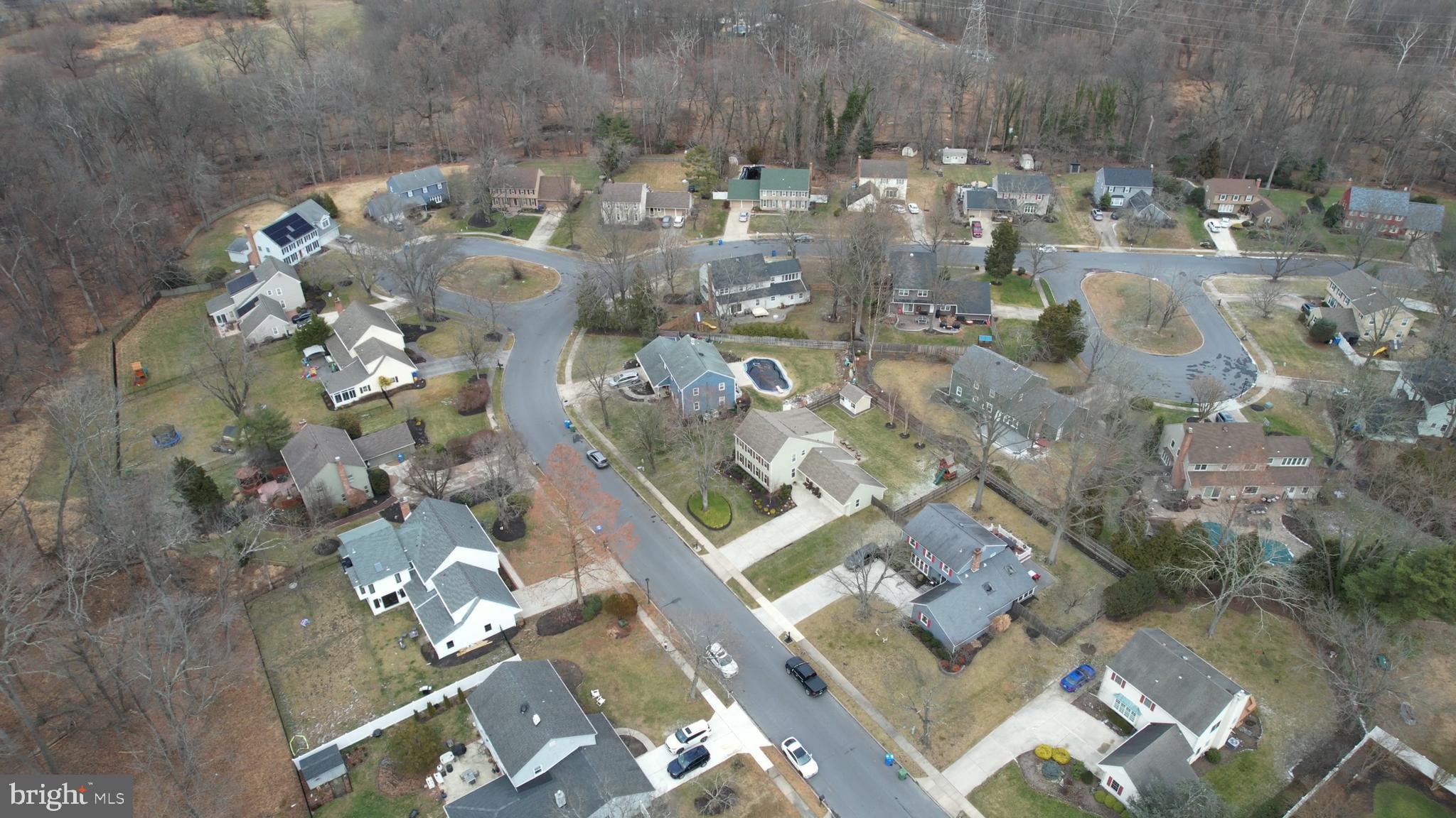 FOX HOLLOW - Residential