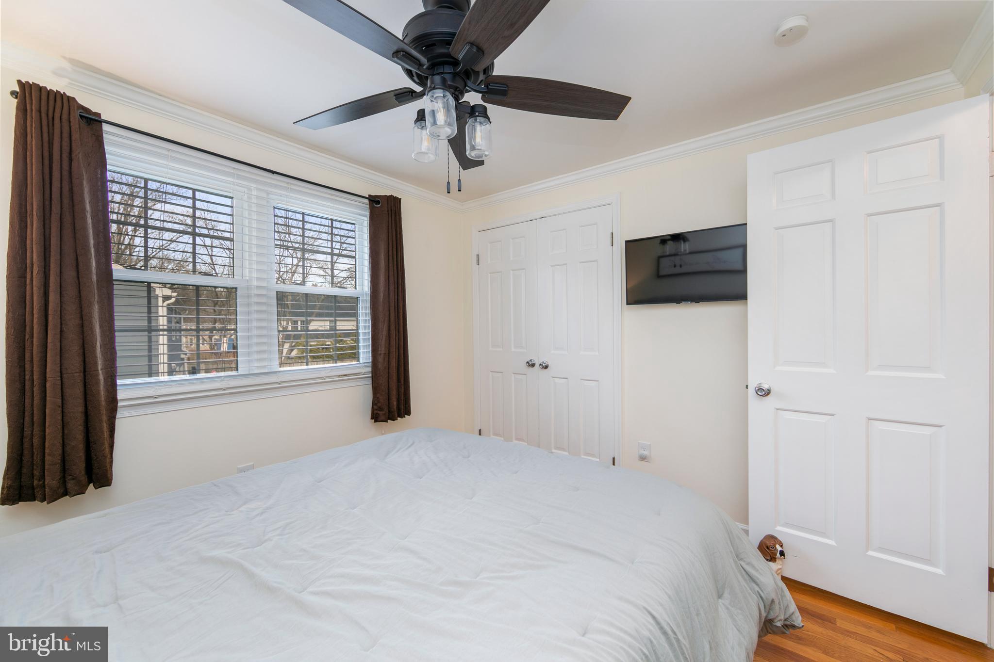 FOX HOLLOW - Residential