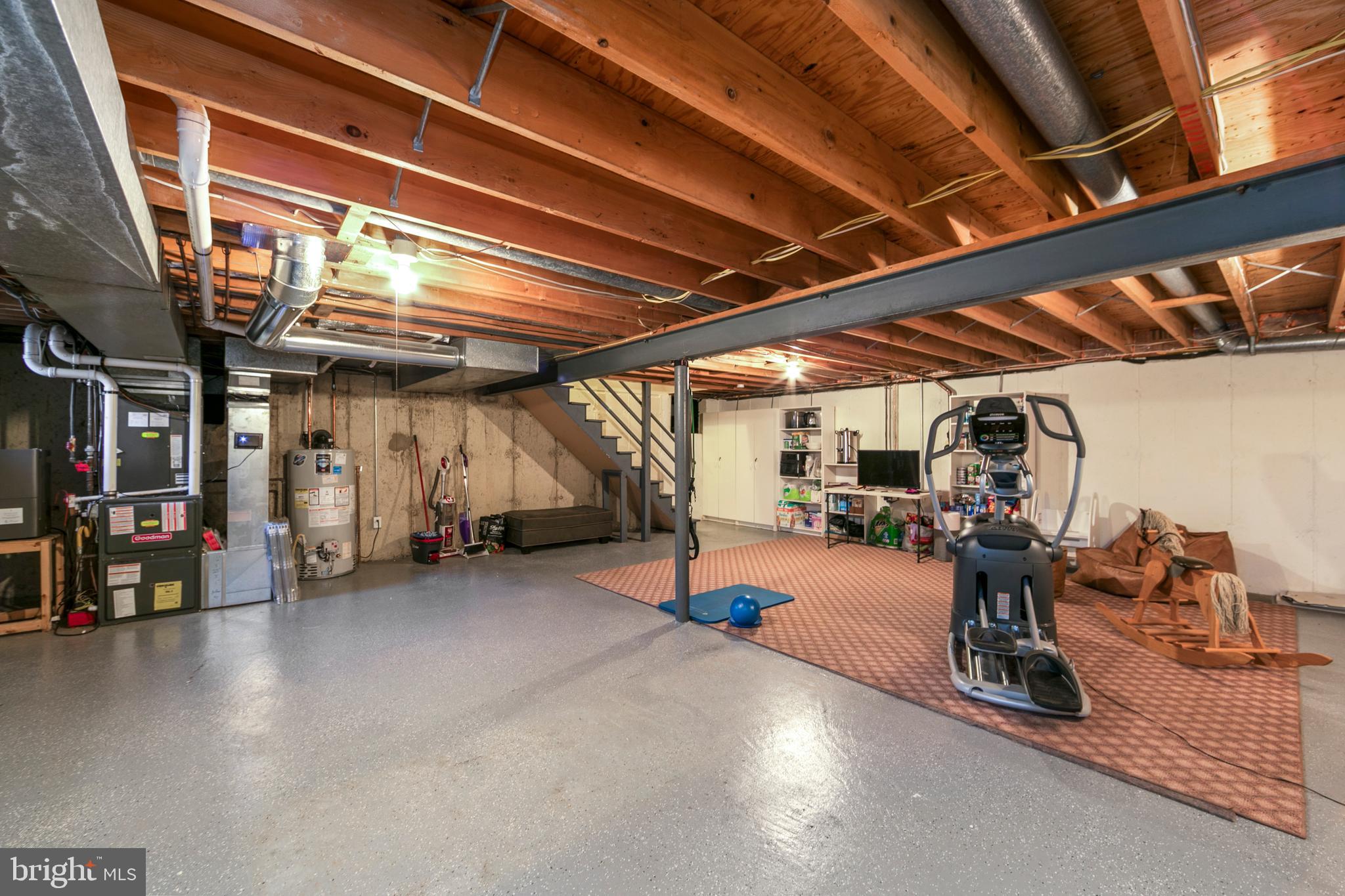 FOX HOLLOW - Residential