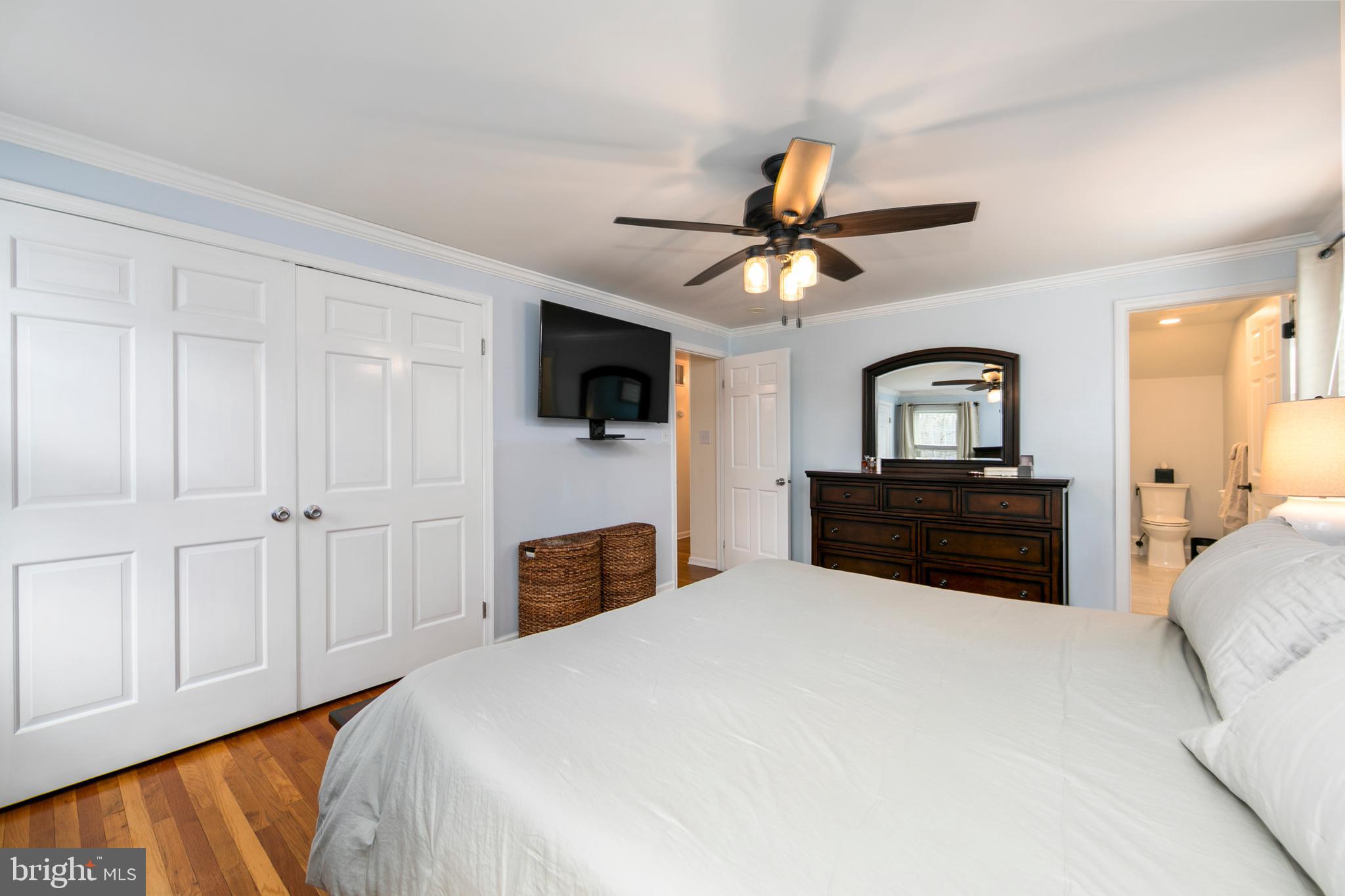 FOX HOLLOW - Residential