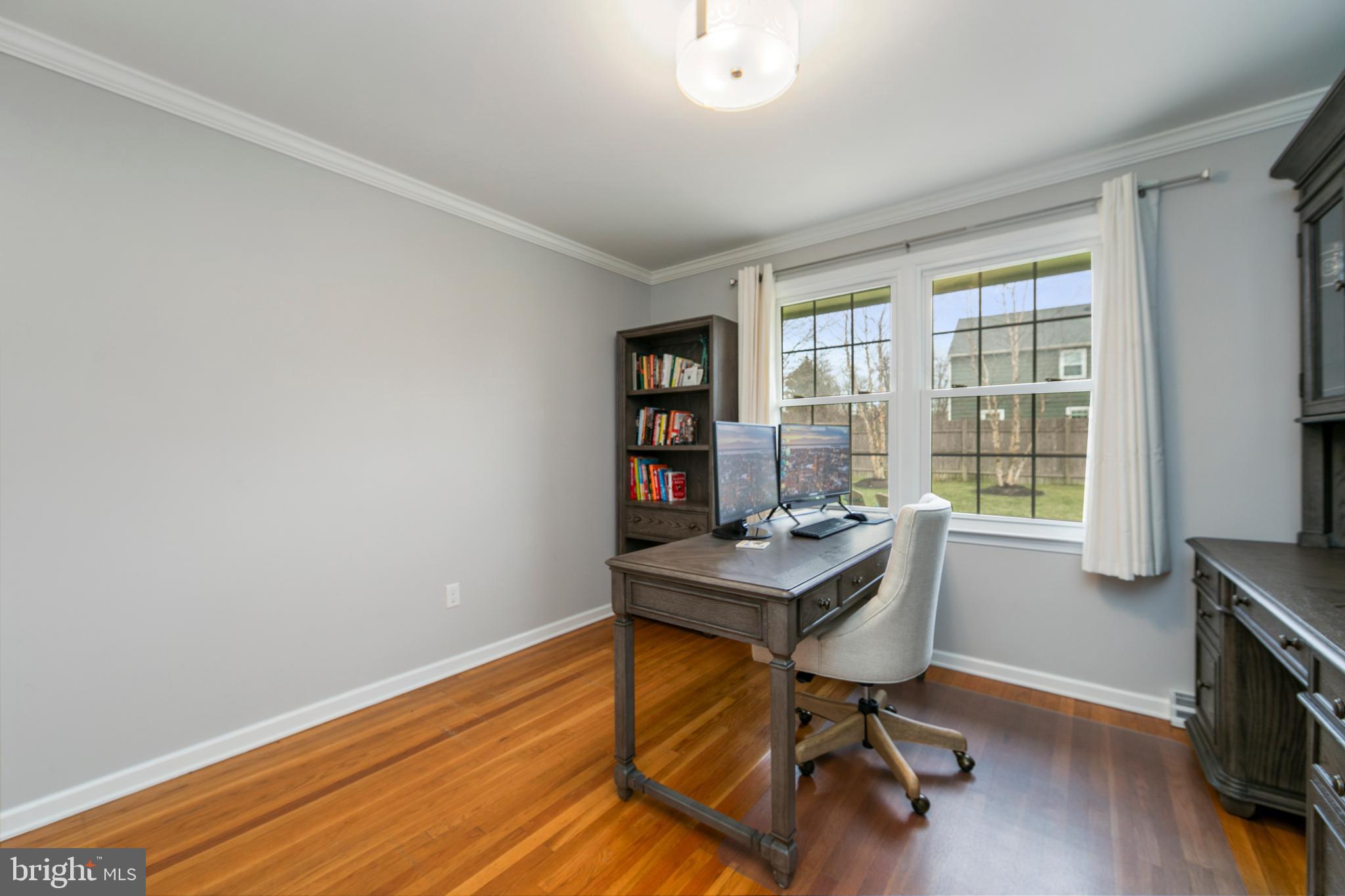 FOX HOLLOW - Residential