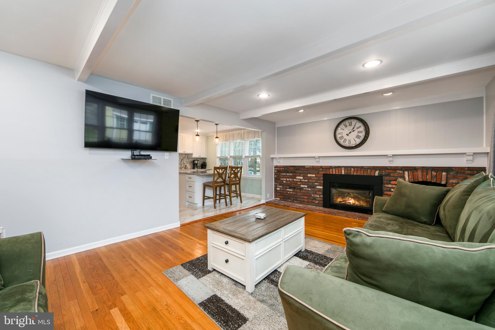 FOX HOLLOW - Residential