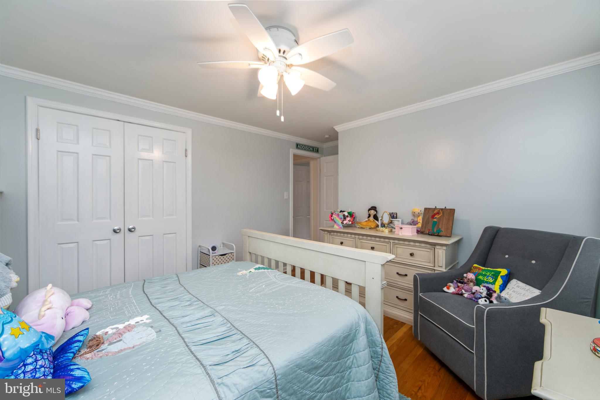 FOX HOLLOW - Residential