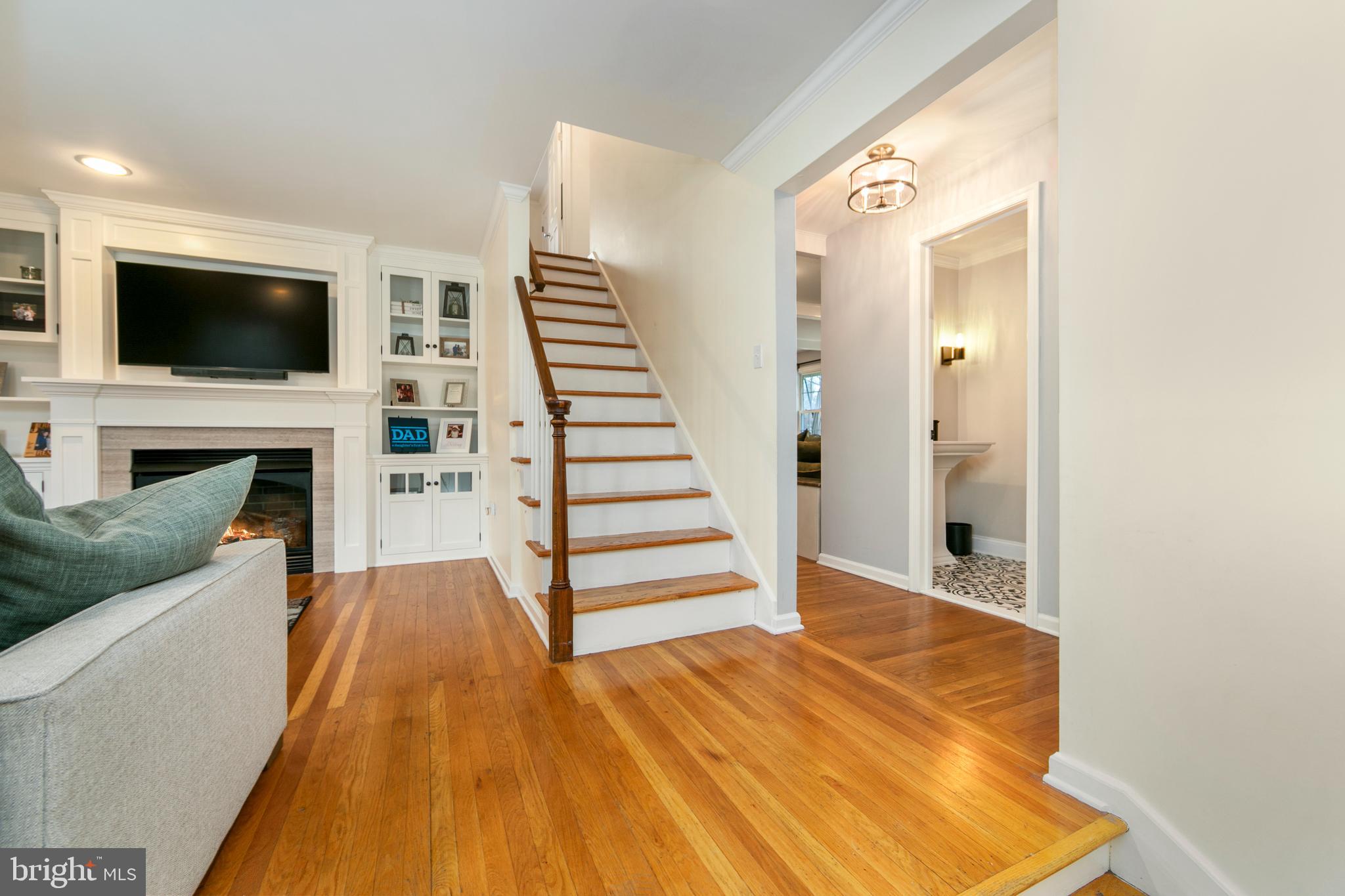 FOX HOLLOW - Residential