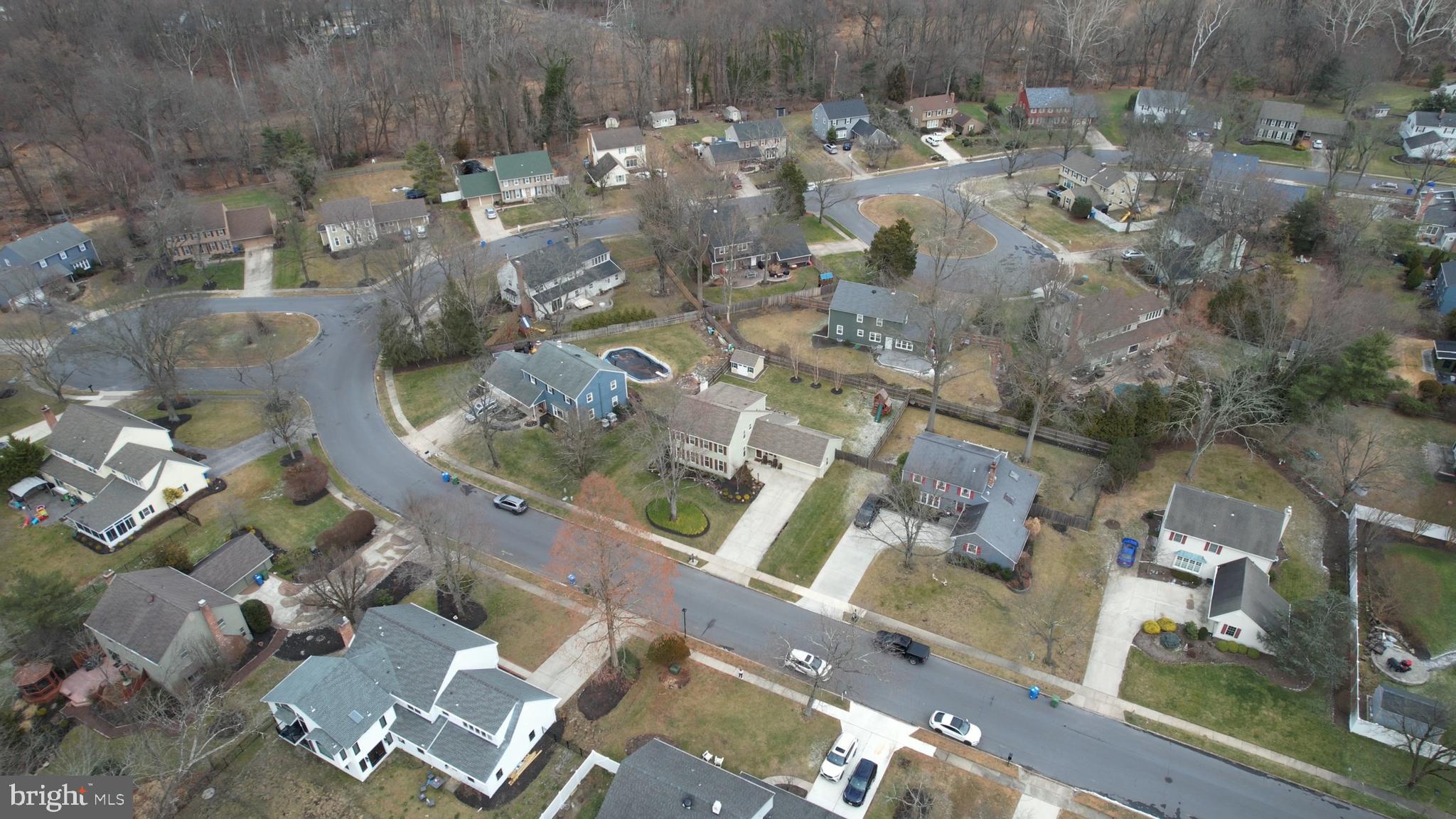 FOX HOLLOW - Residential