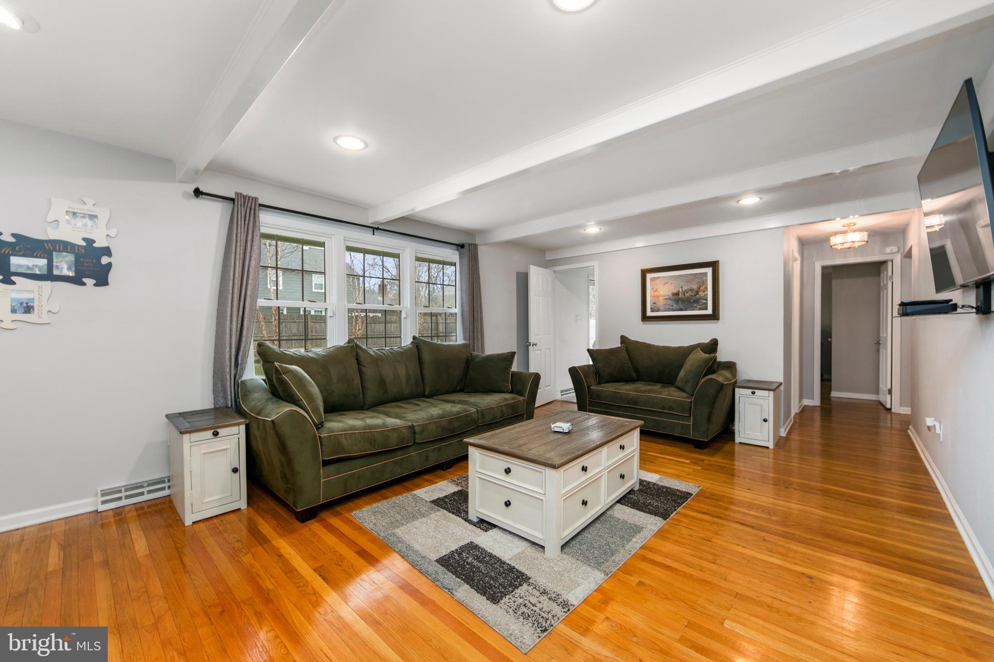 FOX HOLLOW - Residential