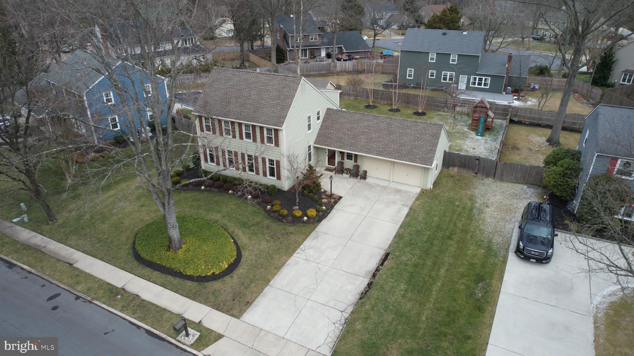 FOX HOLLOW - Residential