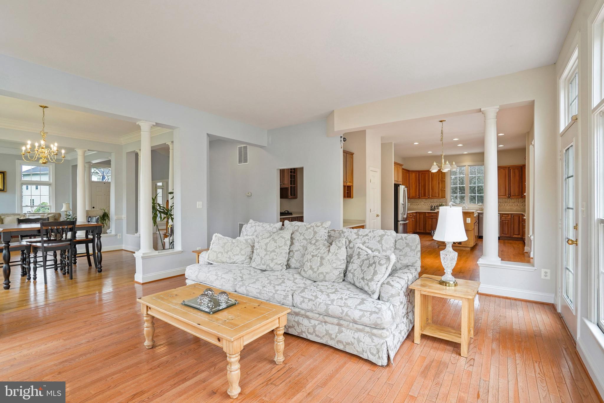 SUMNER LAKE - Residential