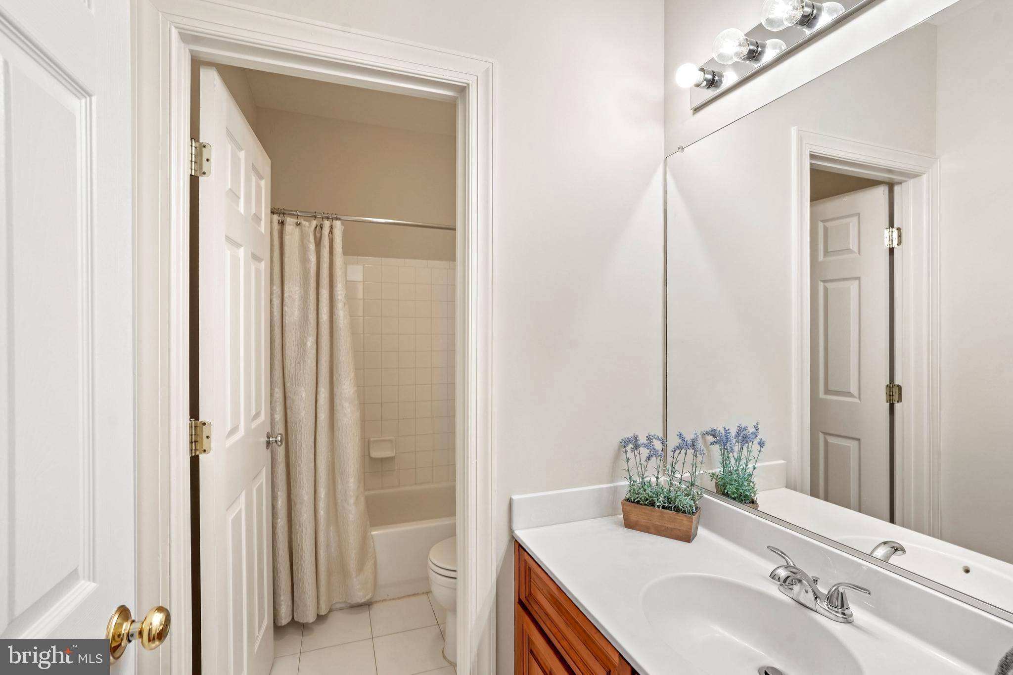 SUMNER LAKE - Residential