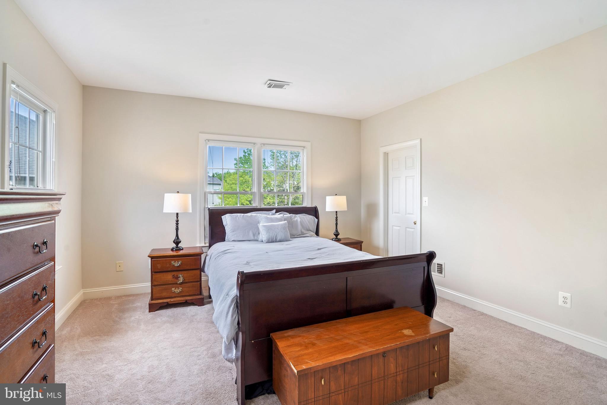 SUMNER LAKE - Residential