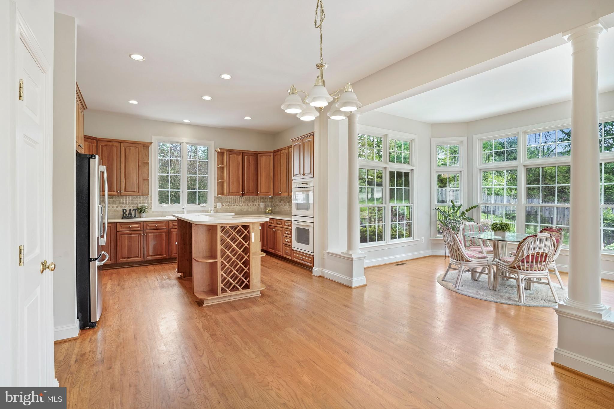 SUMNER LAKE - Residential