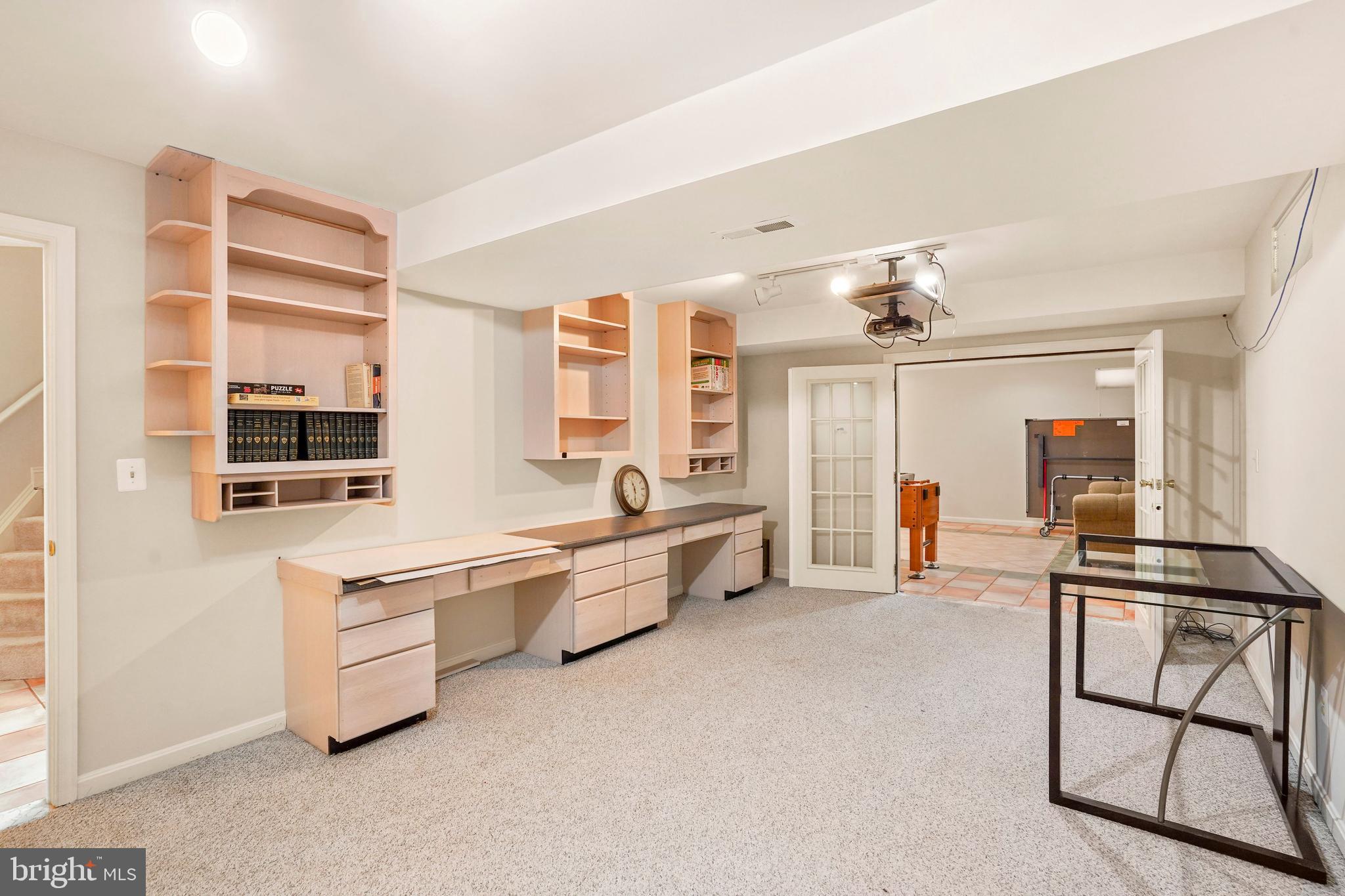 SUMNER LAKE - Residential