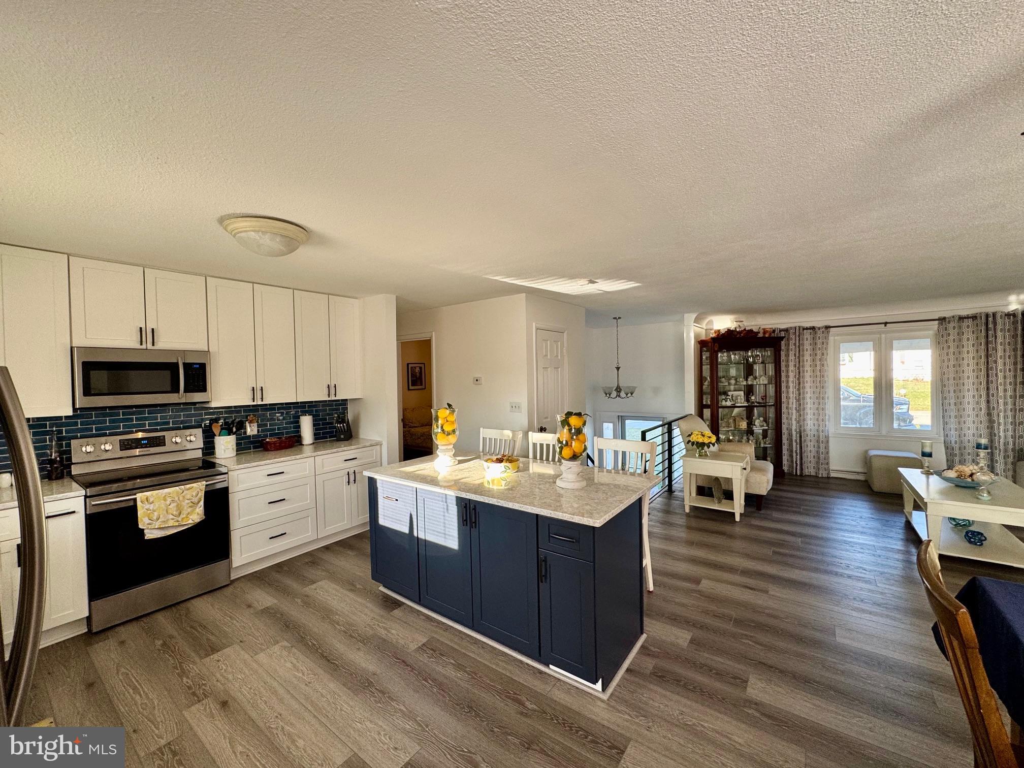 SOUTHERN FARMS - Residential