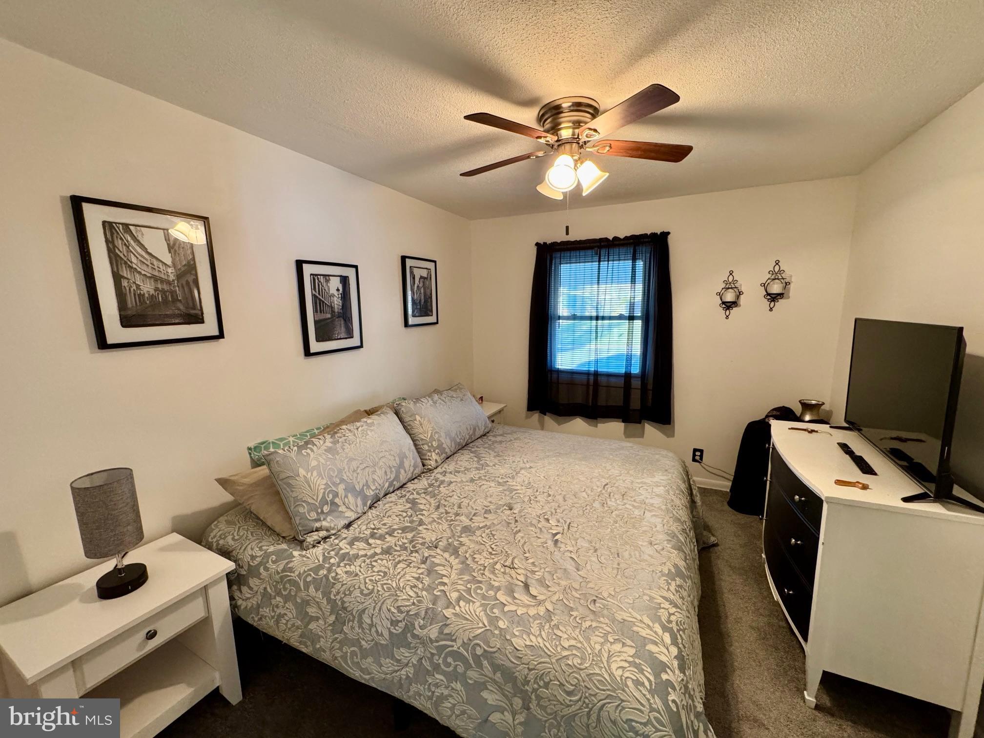 SOUTHERN FARMS - Residential