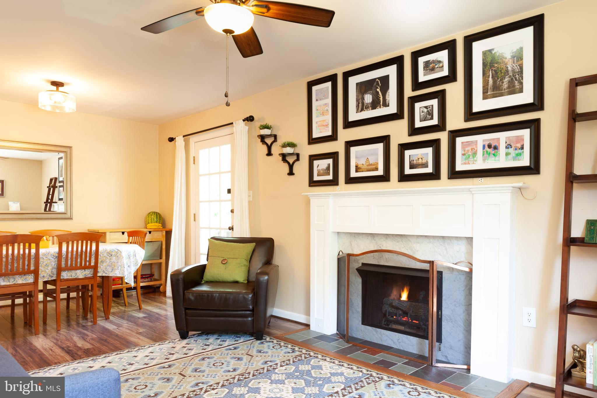 CIRCLE WOODS - Residential Lease