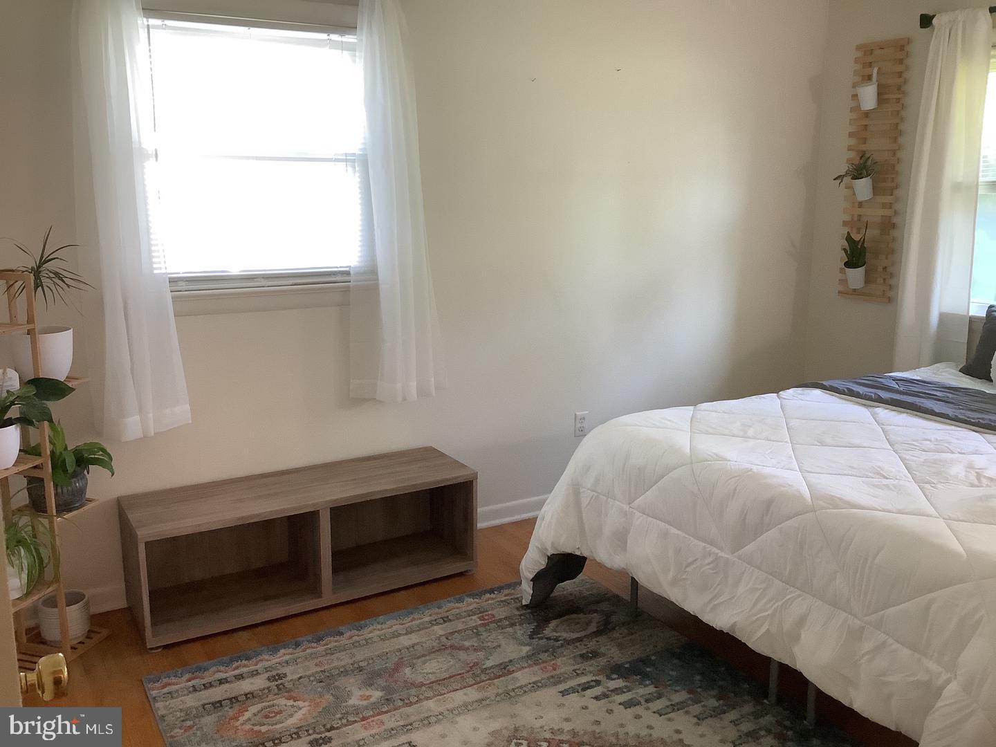 CEDAR SPRINGS - Residential Lease