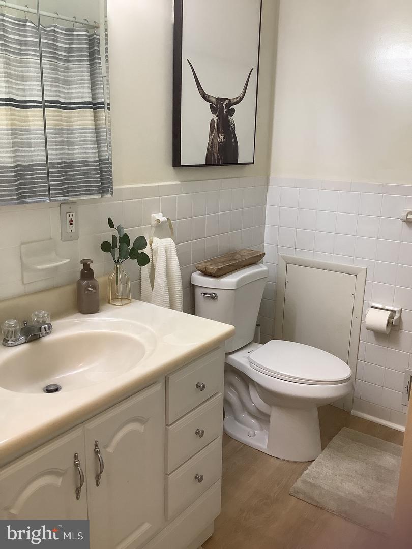 CEDAR SPRINGS - Residential Lease