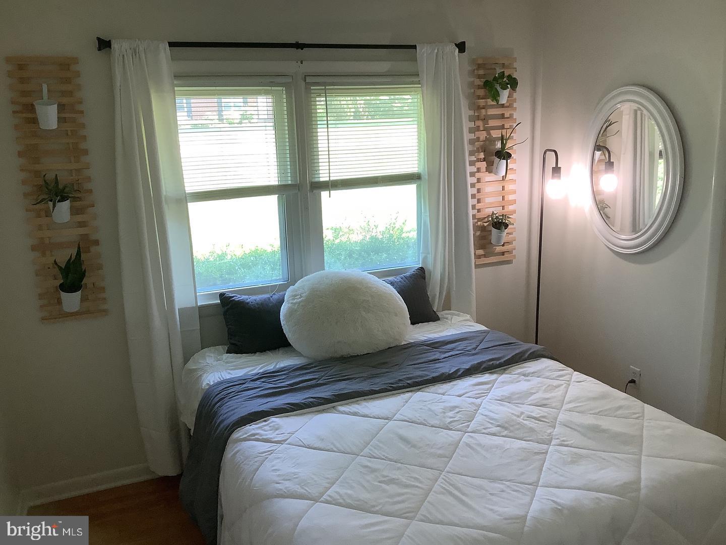 CEDAR SPRINGS - Residential Lease